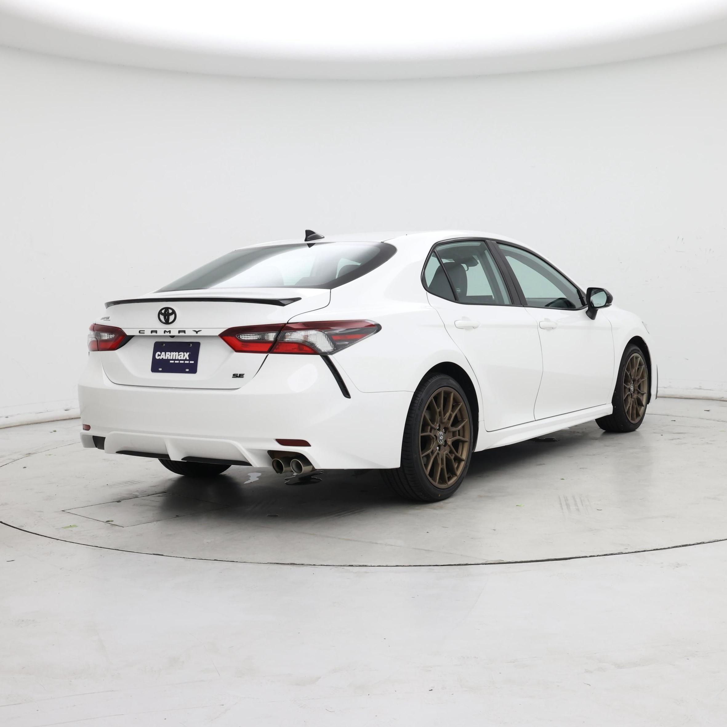 Thumbnail: 2023 Toyota Camry - 8