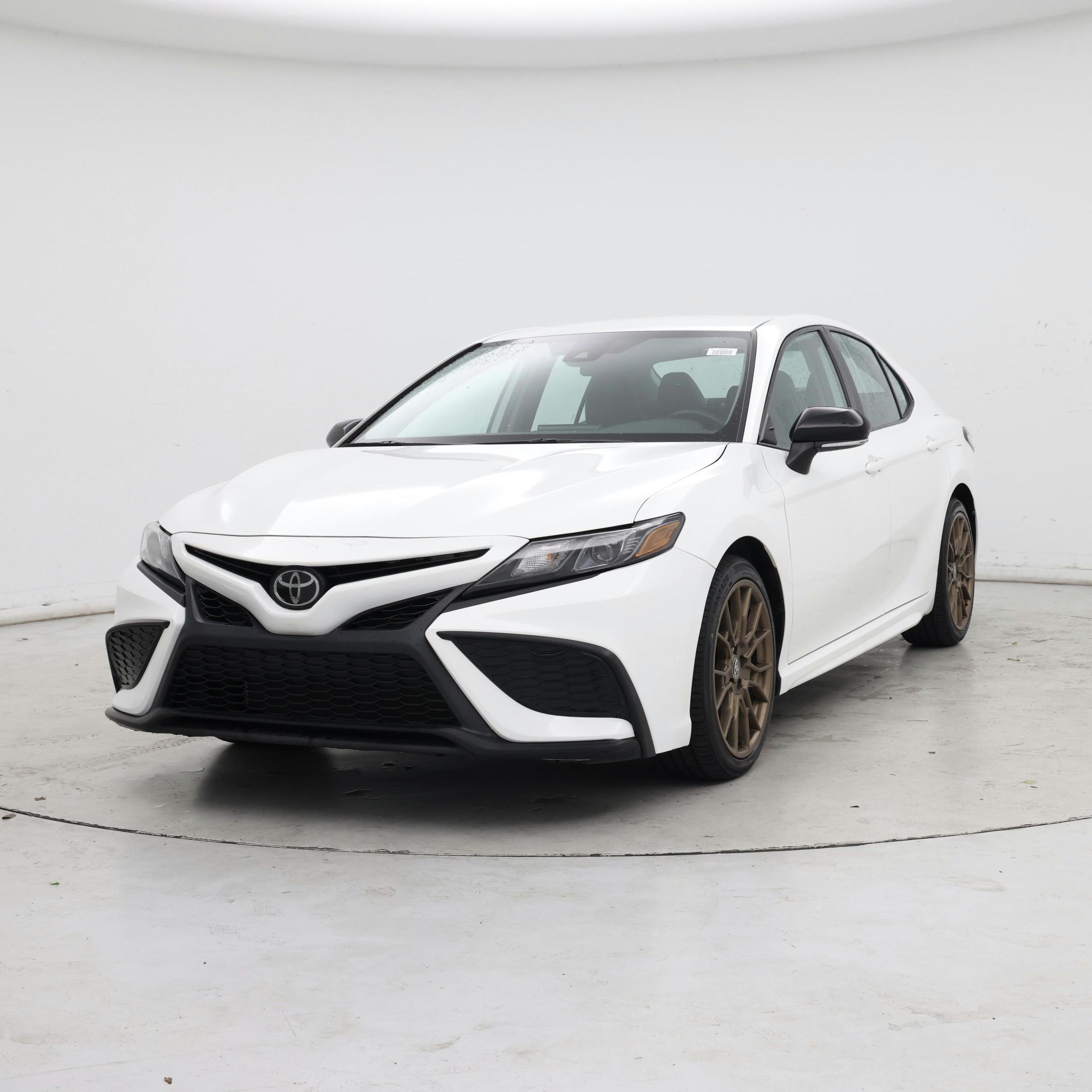 Thumbnail: 2023 Toyota Camry - 4