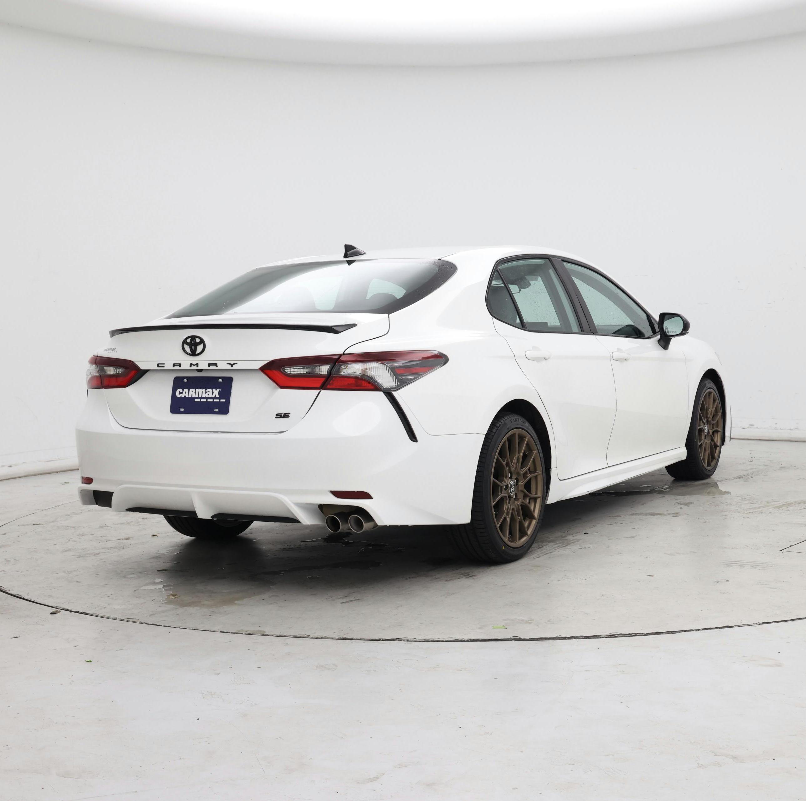 Thumbnail: 2023 Toyota Camry - 8