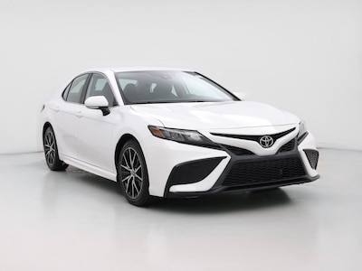 White 2022 Toyota Camry SE