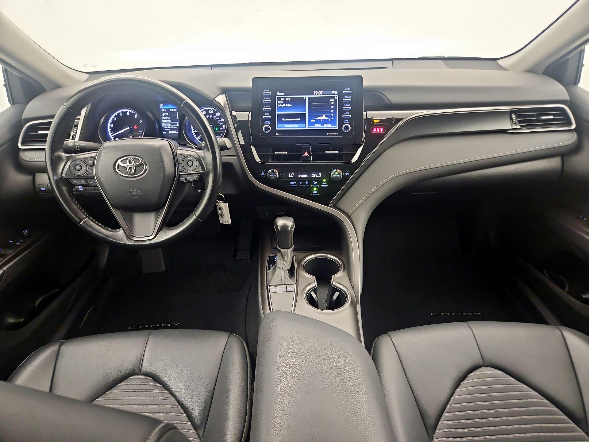 Thumbnail: 2022 Toyota Camry - 9