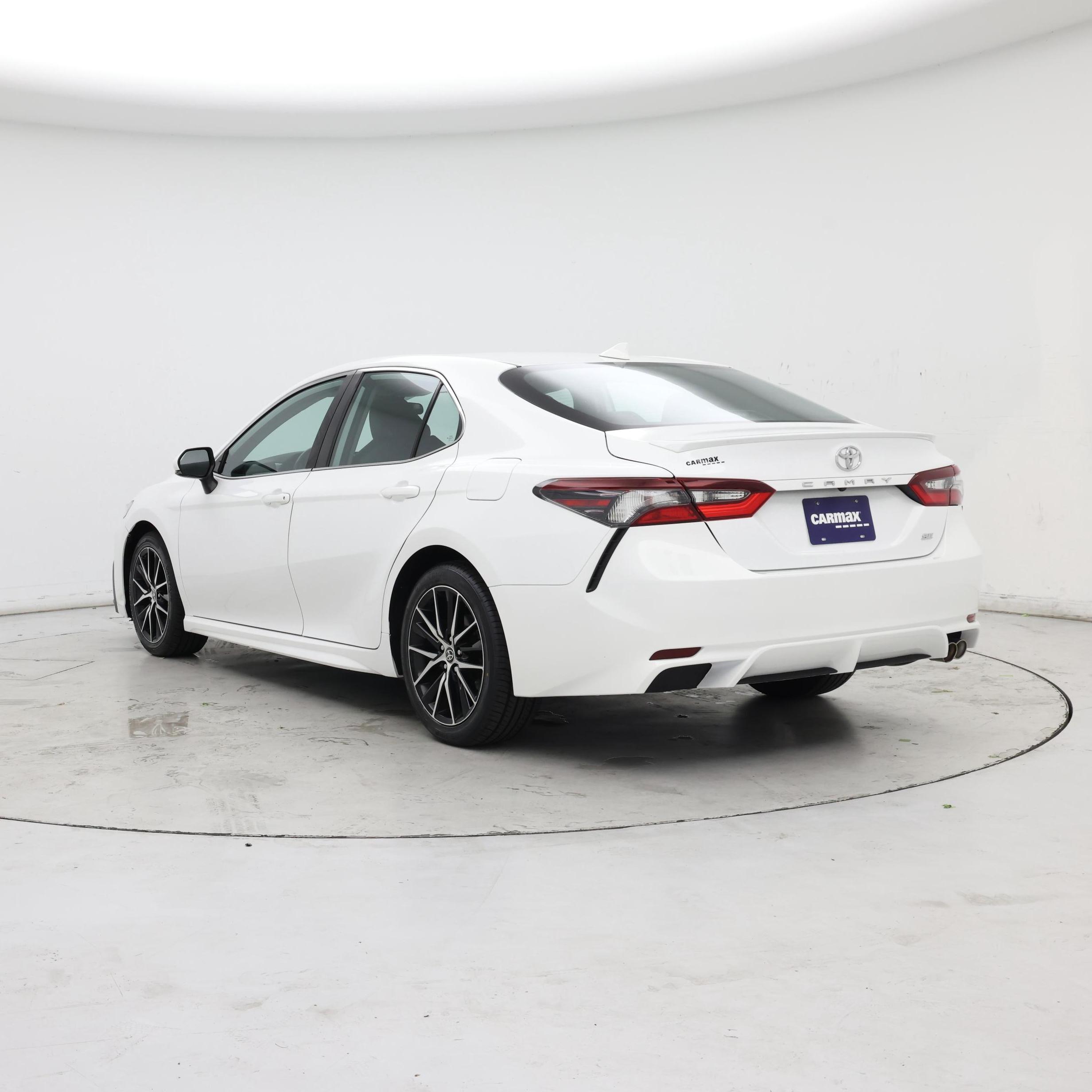 Thumbnail: 2022 Toyota Camry - 2