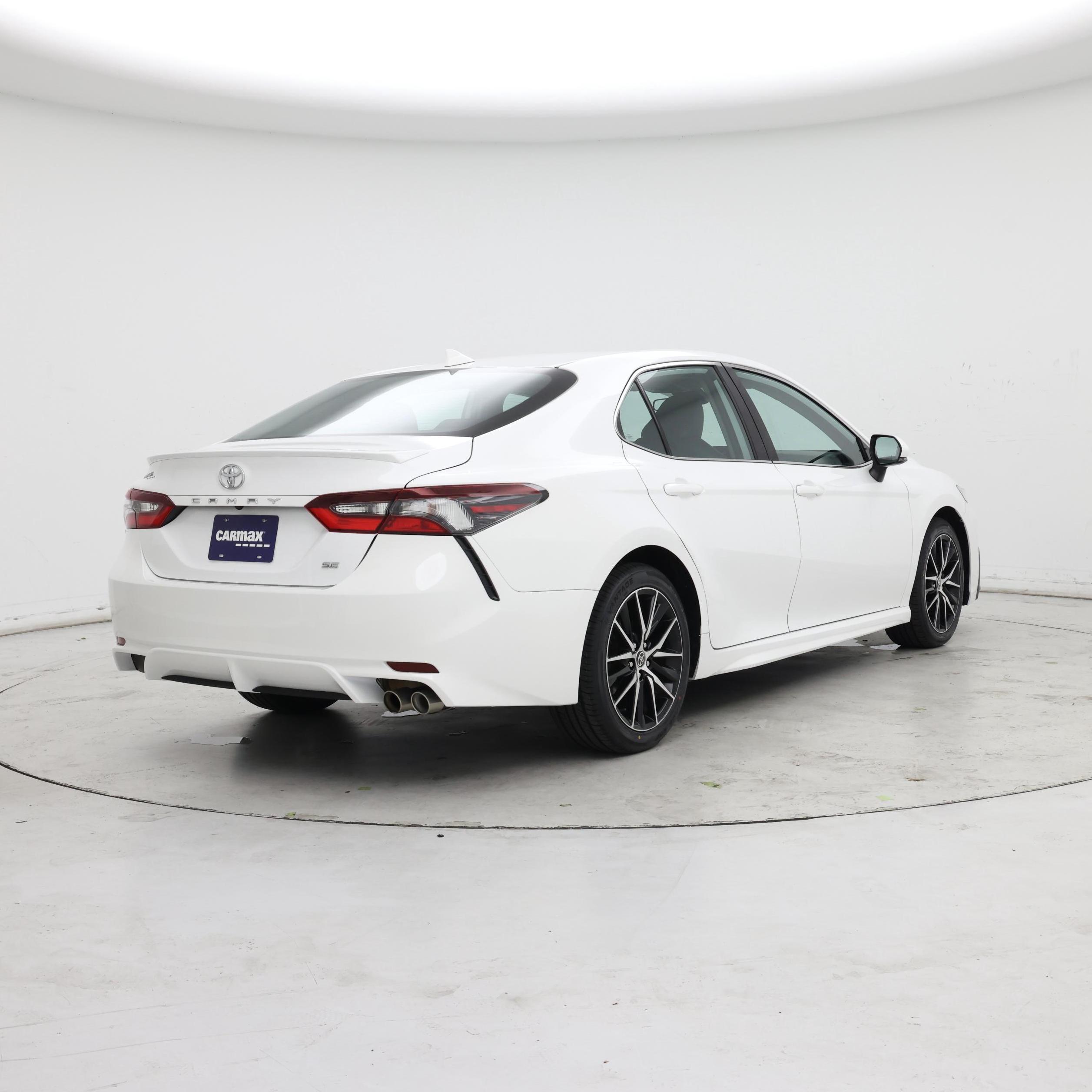 Thumbnail: 2022 Toyota Camry - 8