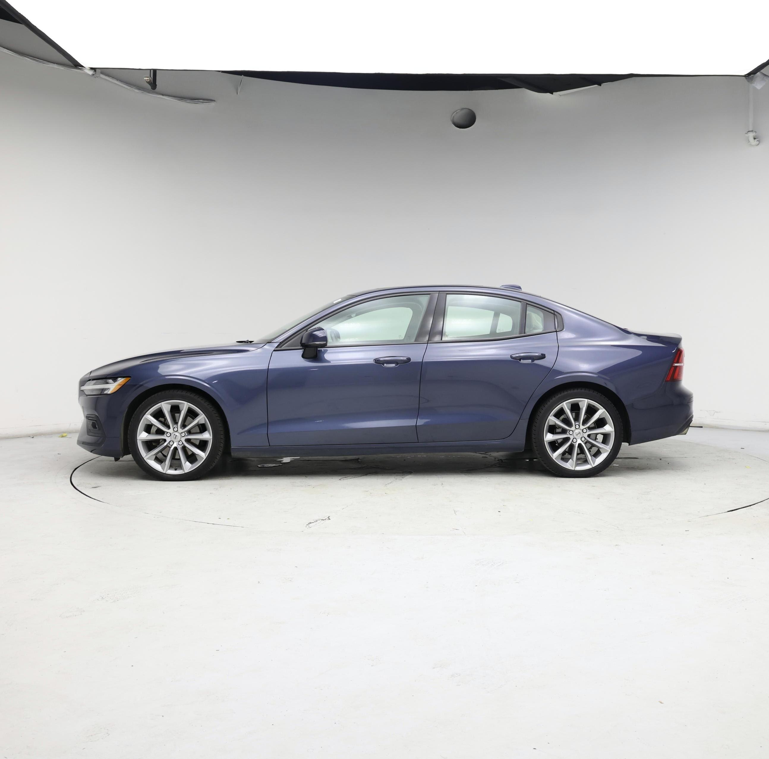 Thumbnail: 2021 Volvo S60 - 3