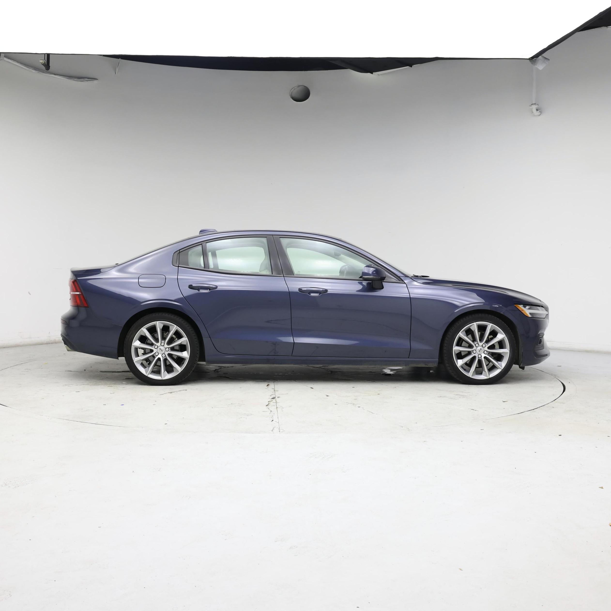 Thumbnail: 2021 Volvo S60 - 7
