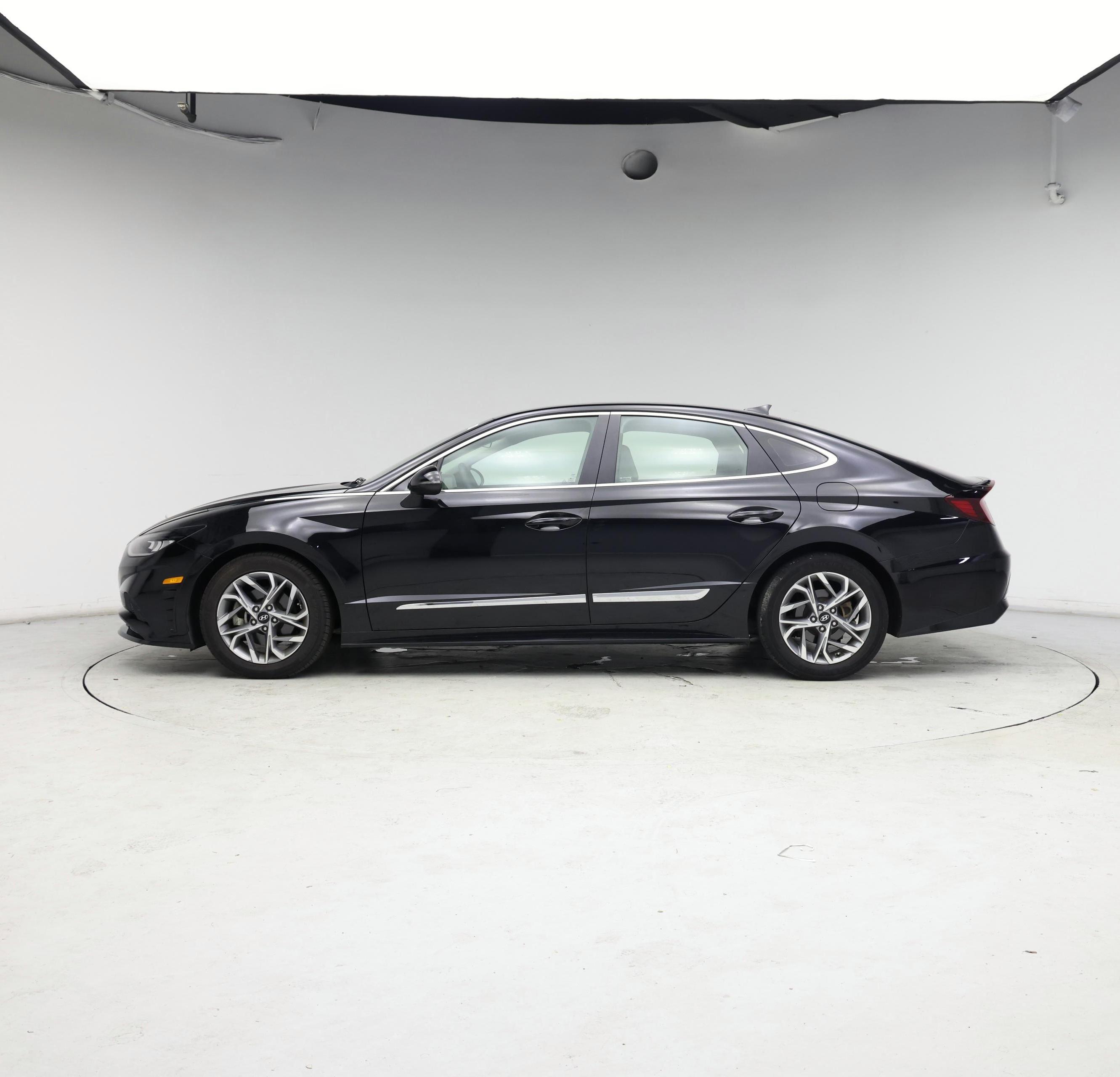 Thumbnail: 2021 Hyundai Sonata - 3