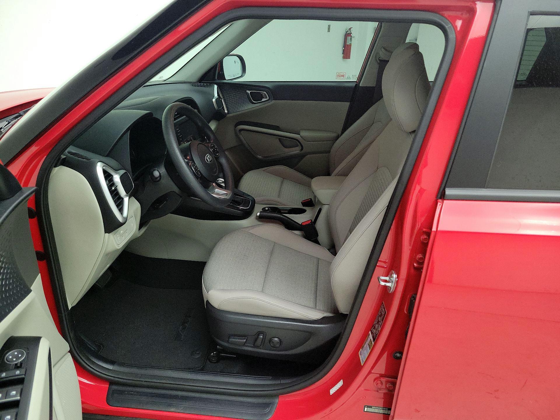 Thumbnail: 2021 Kia Soul - 11