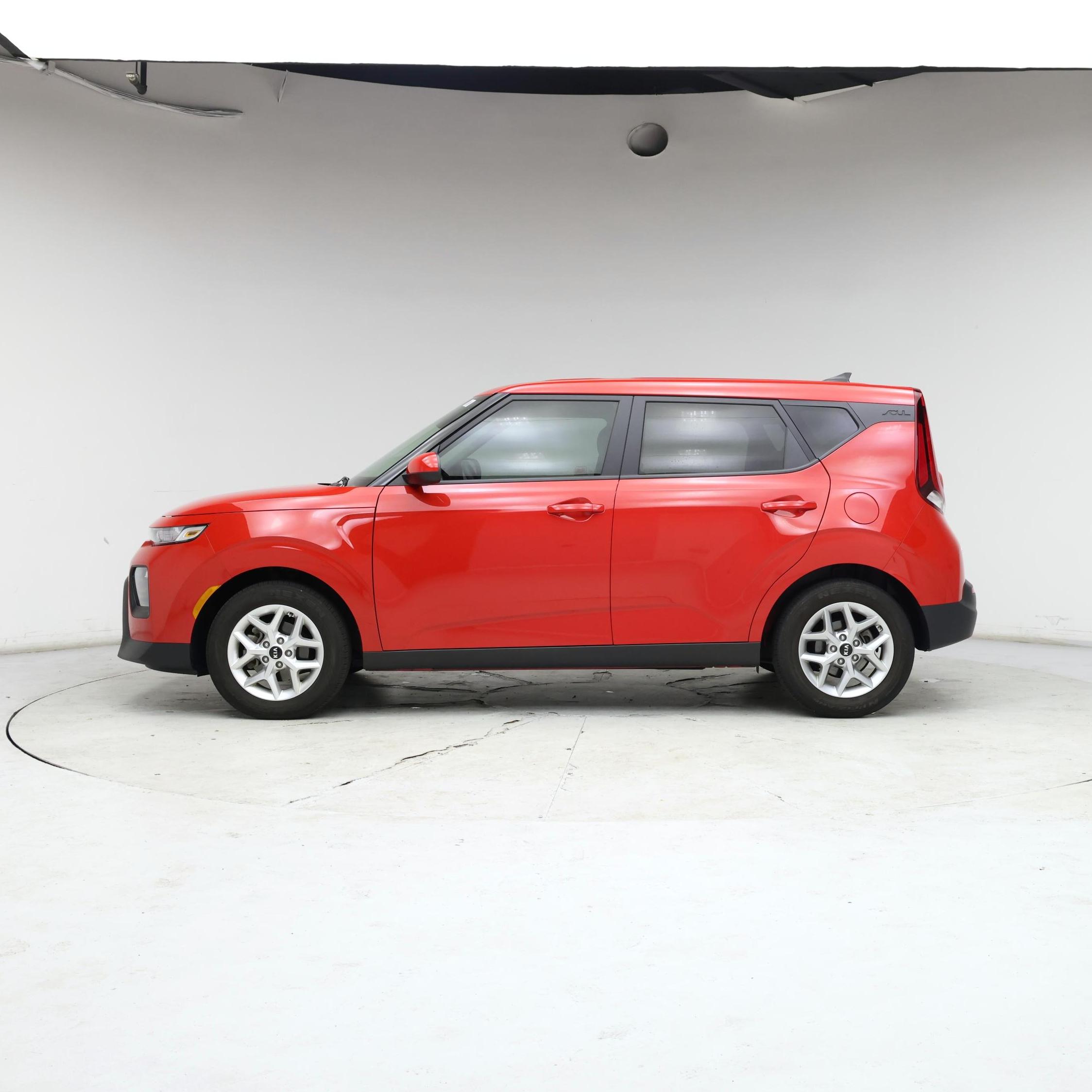 Thumbnail: 2021 Kia Soul - 3
