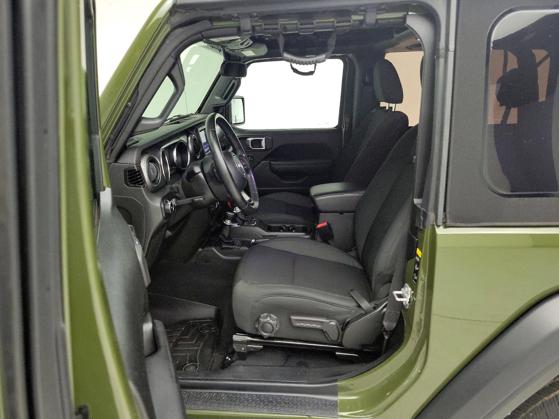 Thumbnail: 2021 Jeep Wrangler - 11