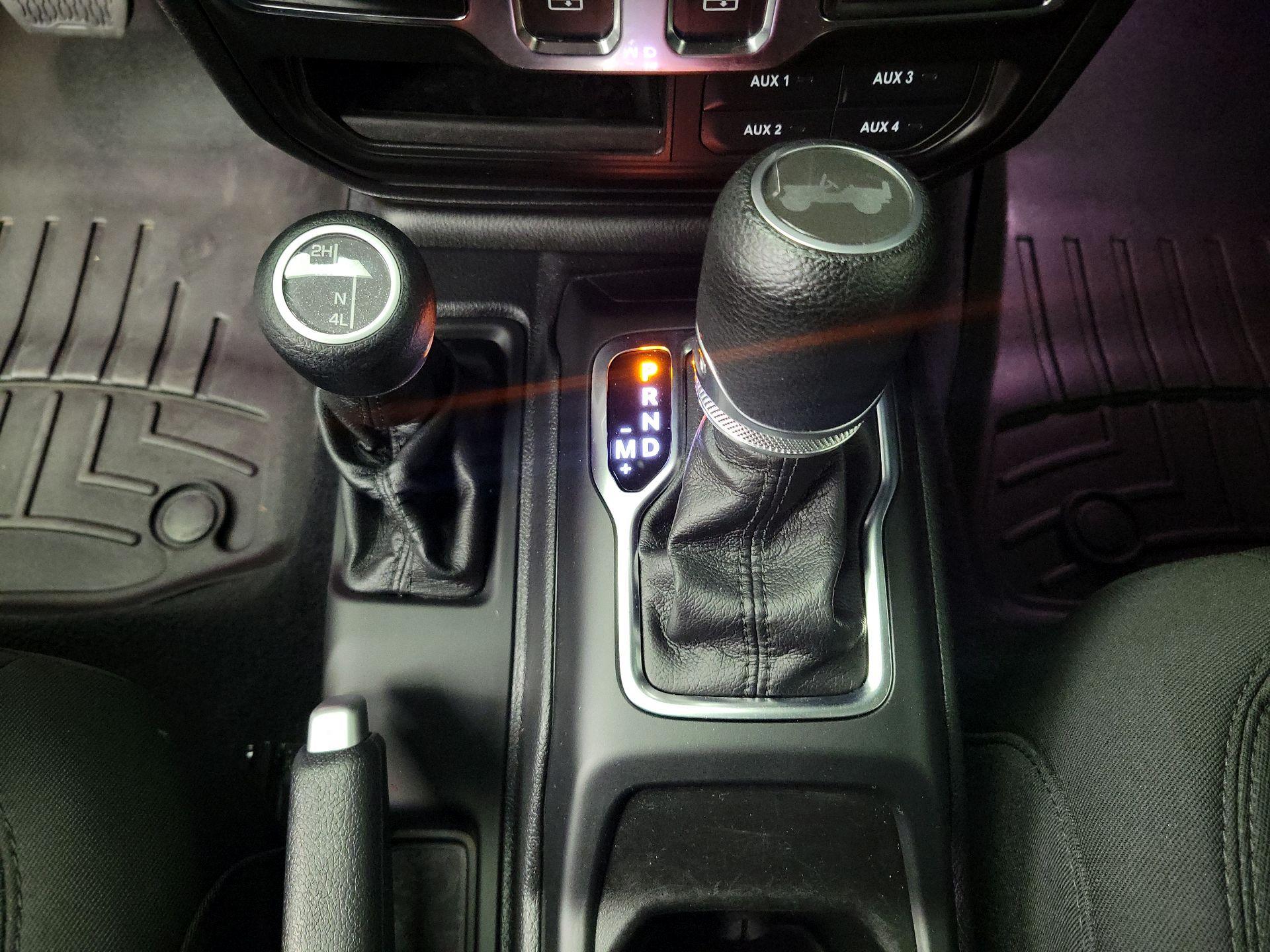 Thumbnail: 2021 Jeep Wrangler - 17