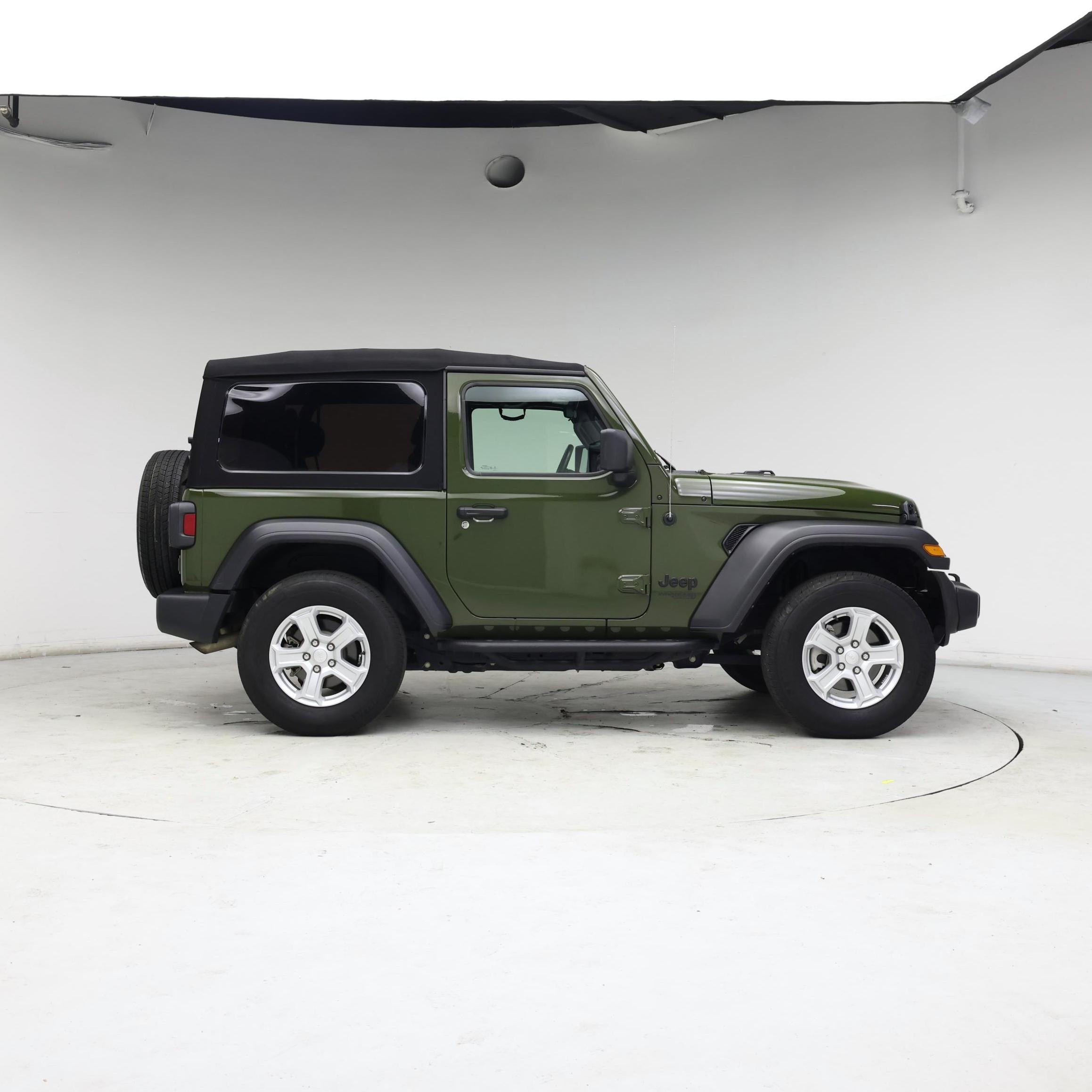 Thumbnail: 2021 Jeep Wrangler - 7