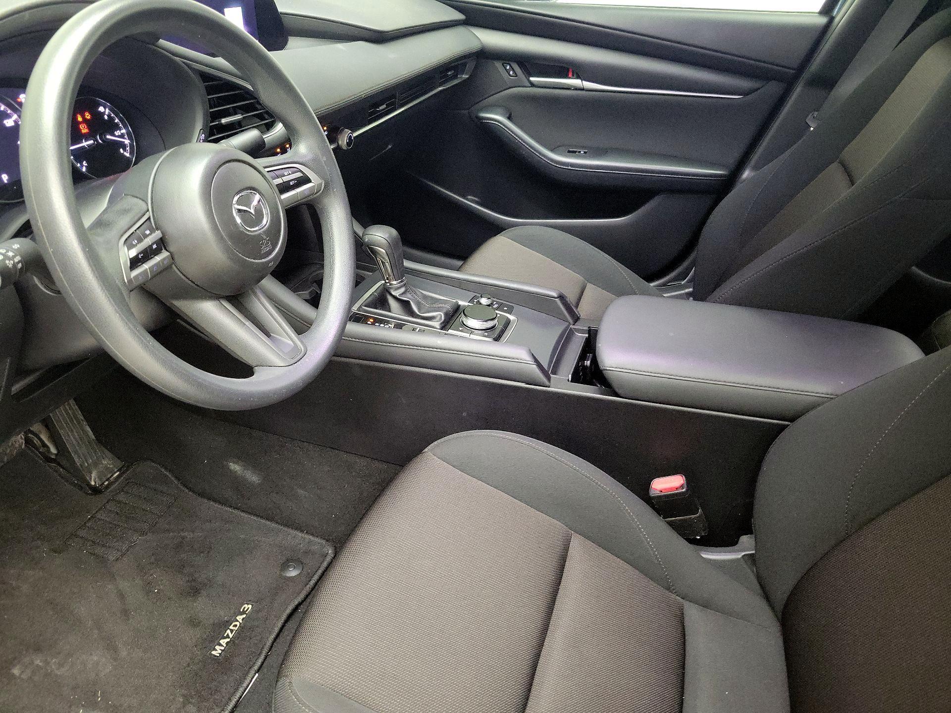 Thumbnail: 2021 Mazda Mazda3 - 11