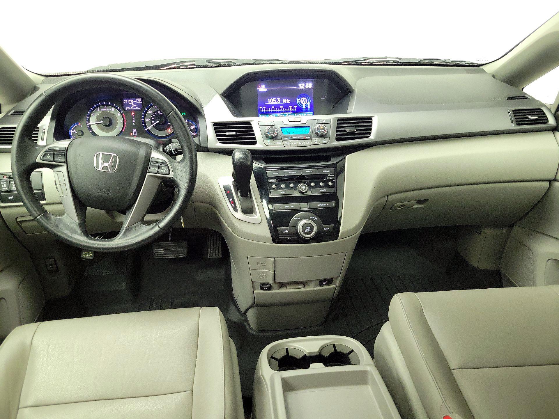 Thumbnail: 2013 Honda Odyssey - 9