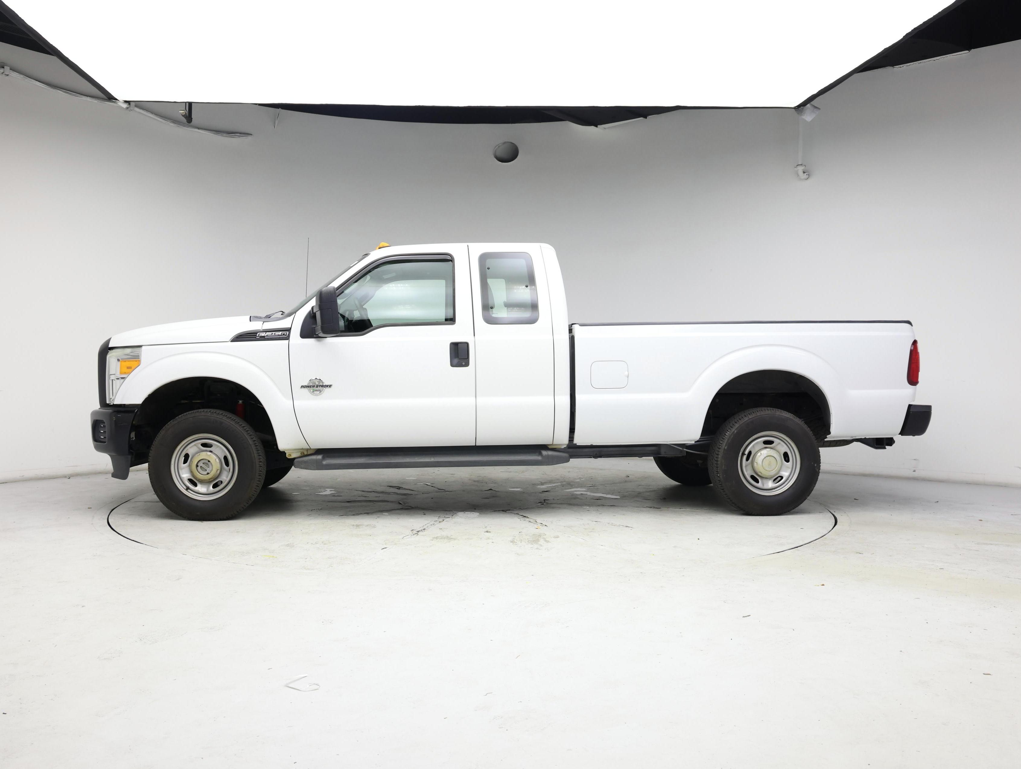 Thumbnail: 2016 Ford F-250 - 3
