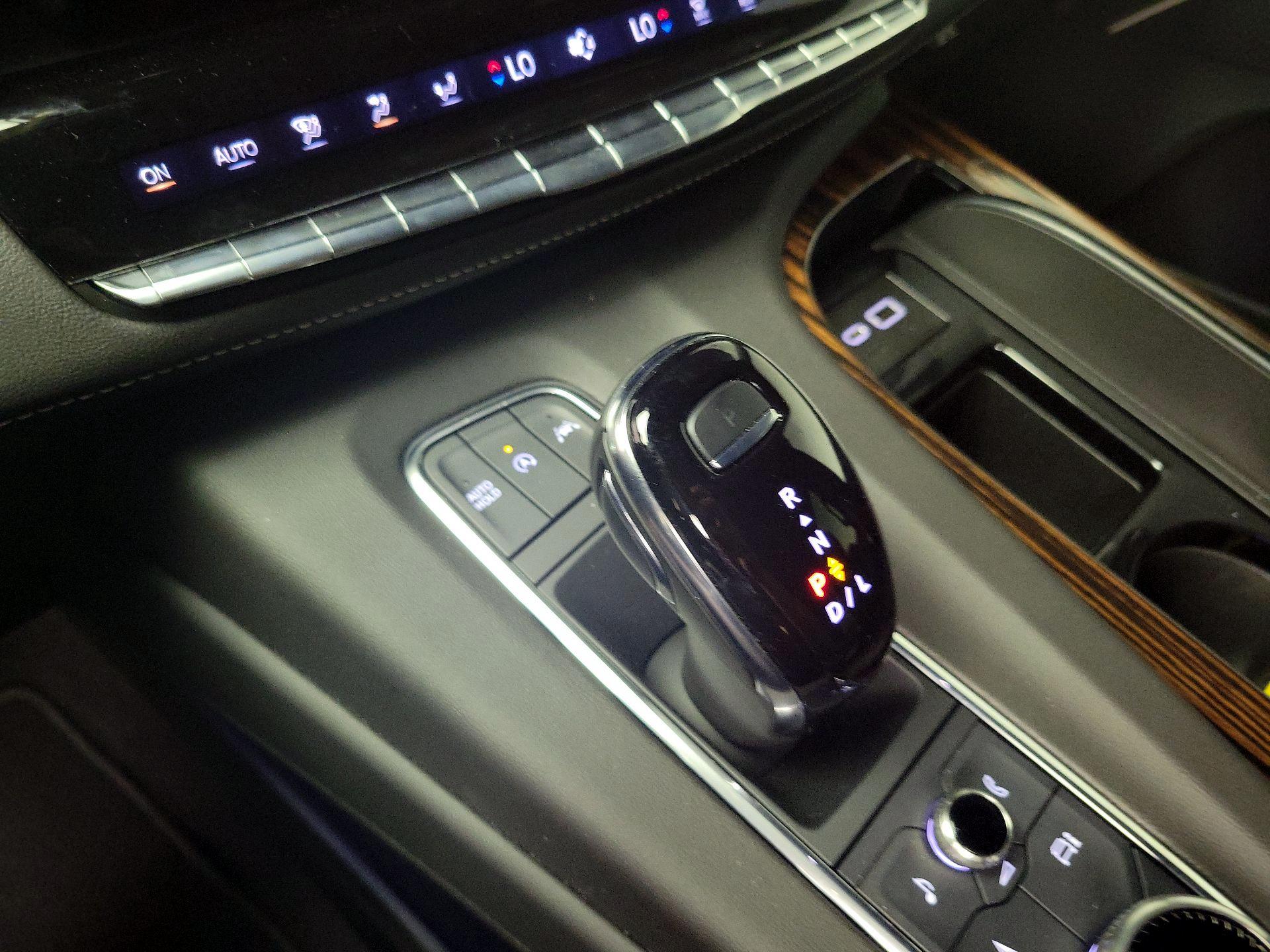 Thumbnail: 2023 Cadillac Escalade - 17