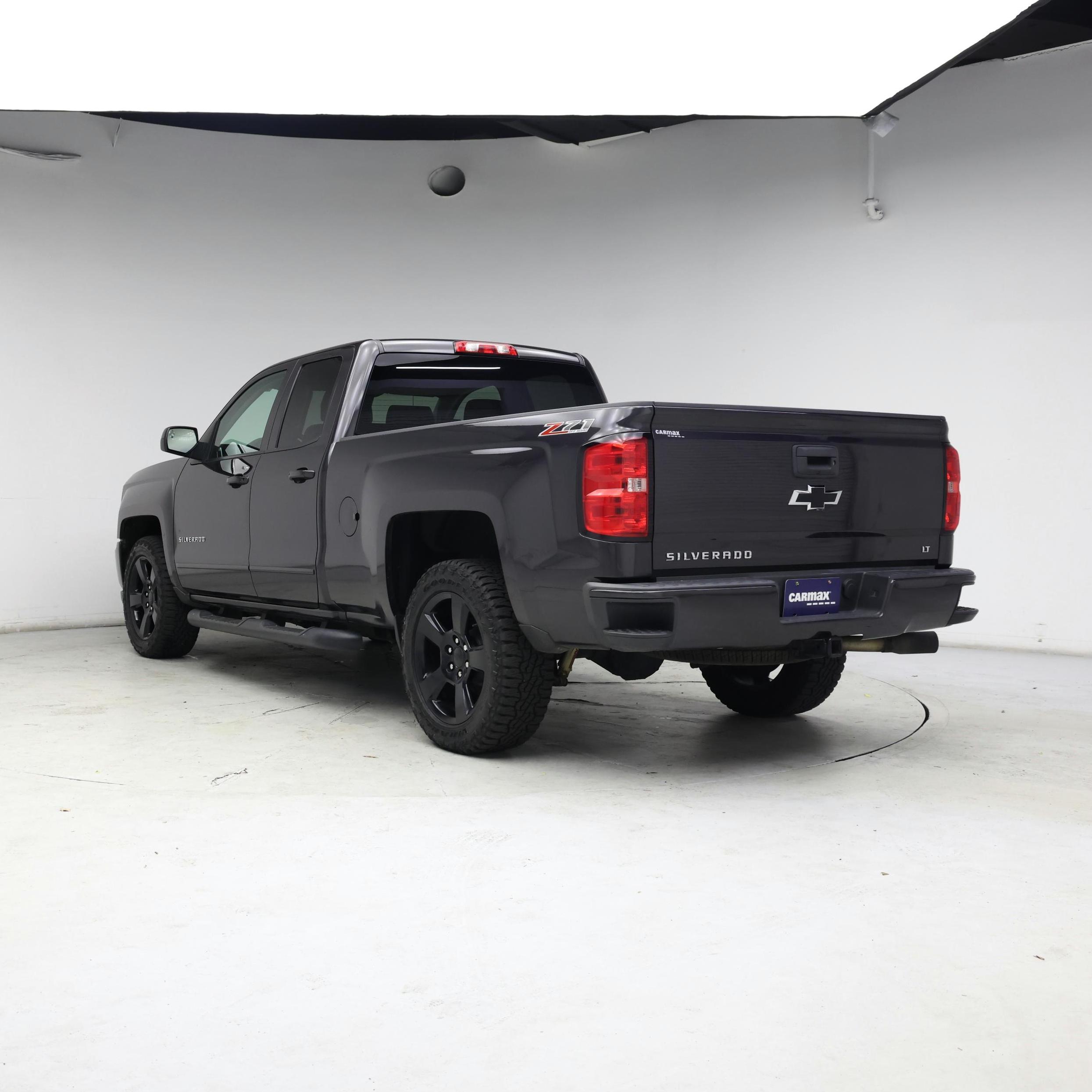 Thumbnail: 2016 Chevrolet Silverado 1500 - 2