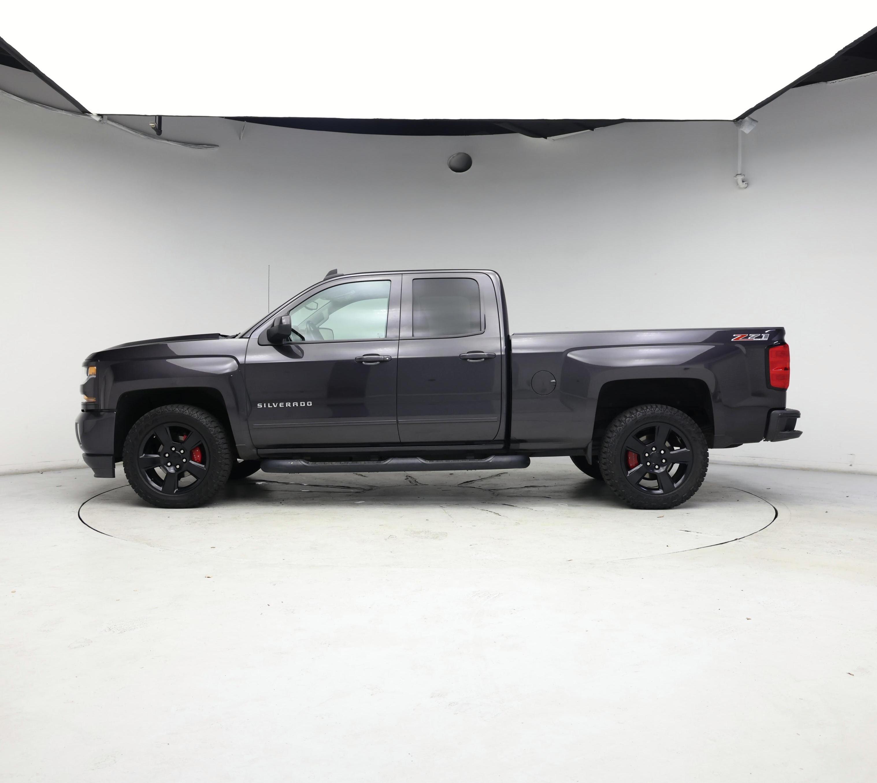 Thumbnail: 2016 Chevrolet Silverado 1500 - 3