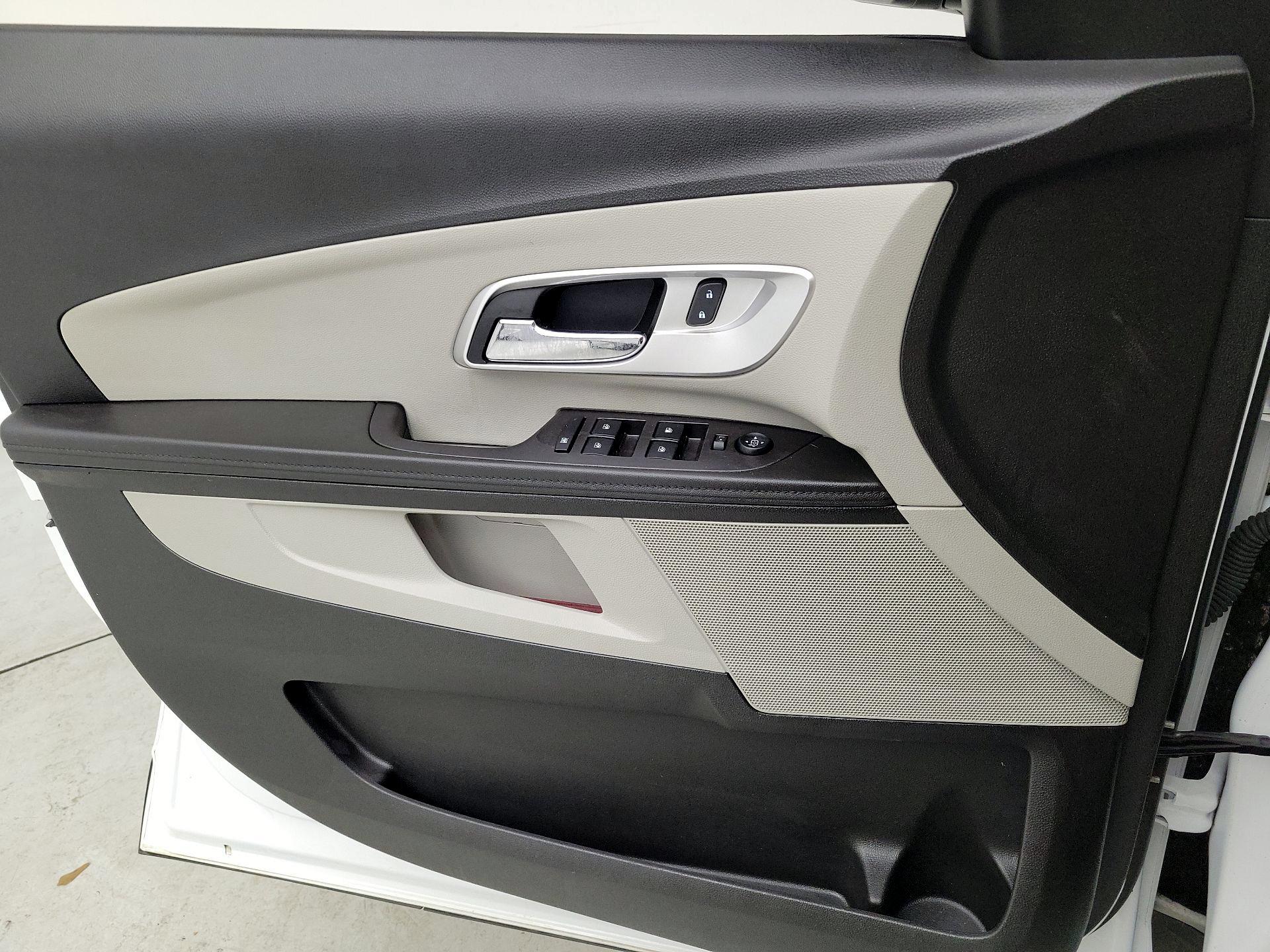 Thumbnail: 2015 Chevrolet Equinox - 13