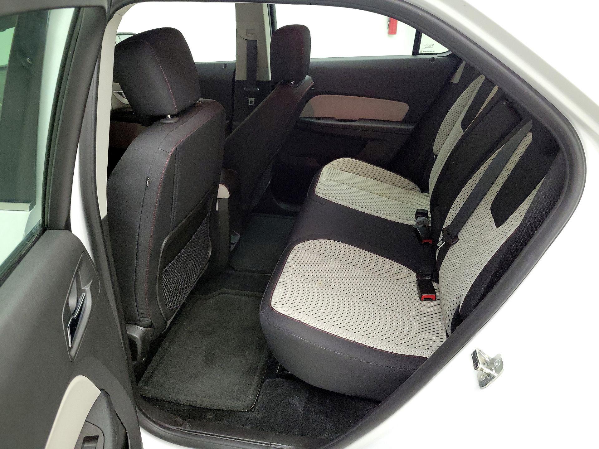 Thumbnail: 2015 Chevrolet Equinox - 18