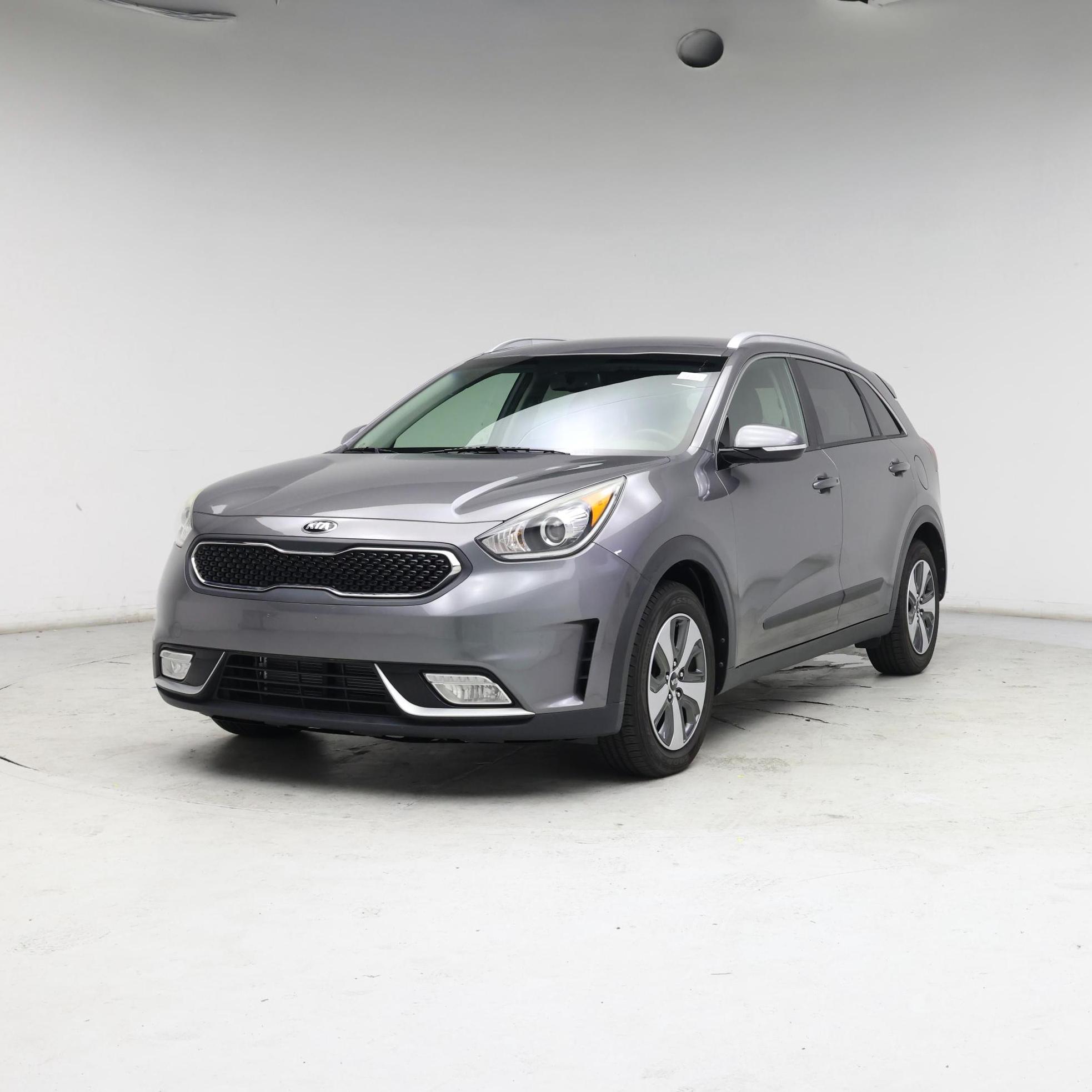 Thumbnail: 2018 Kia Niro - 4