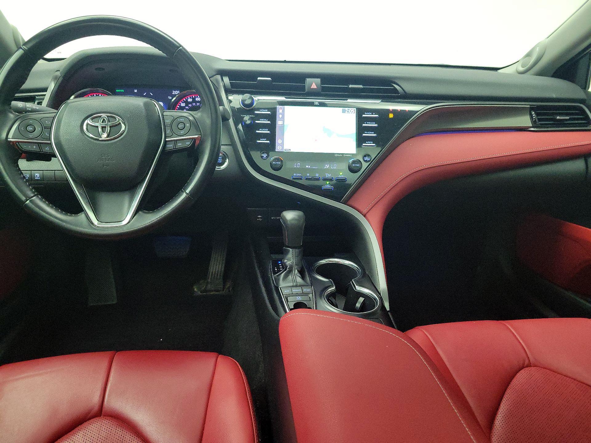 Thumbnail: 2019 Toyota Camry - 9