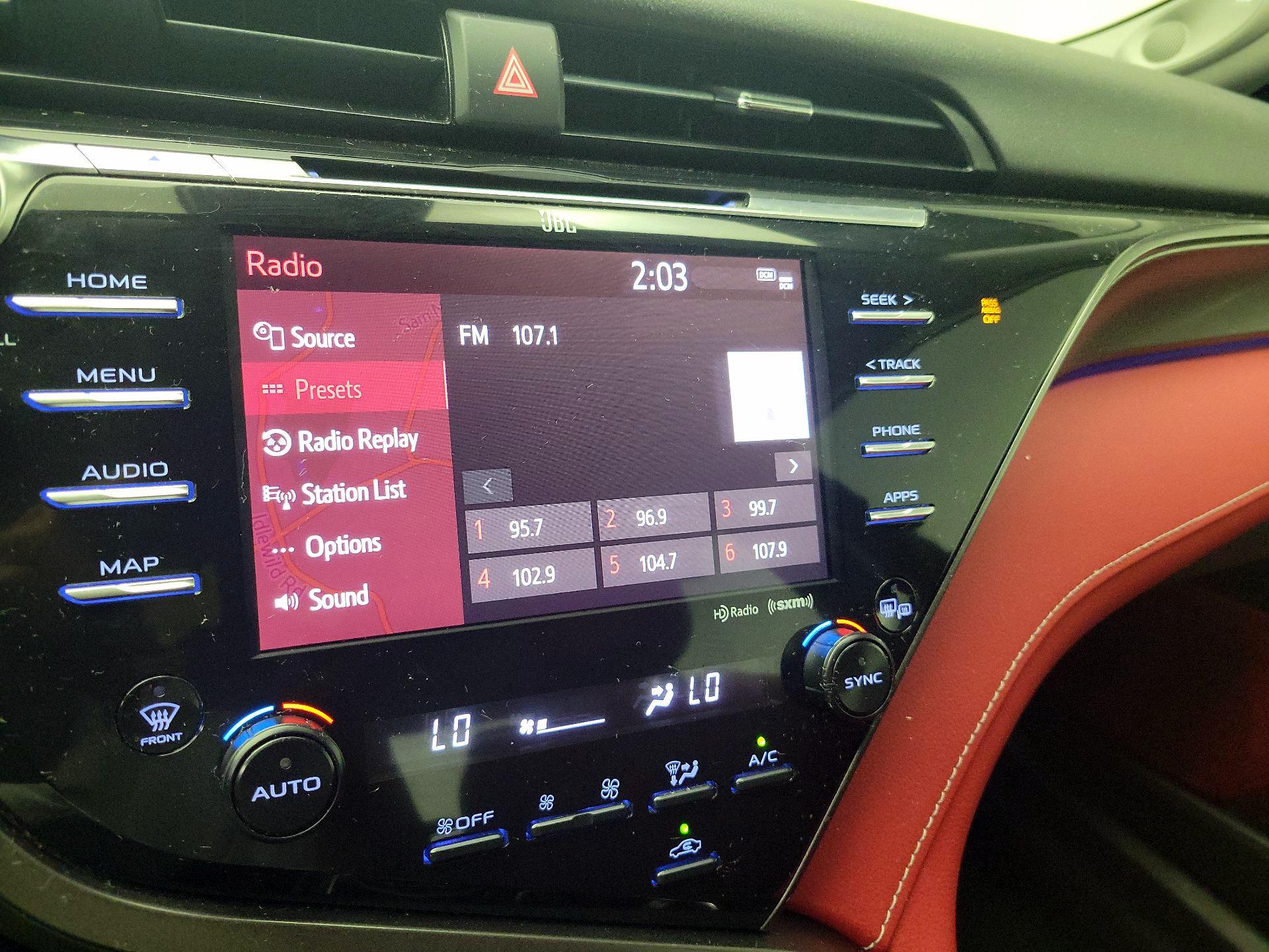 Thumbnail: 2019 Toyota Camry - 15