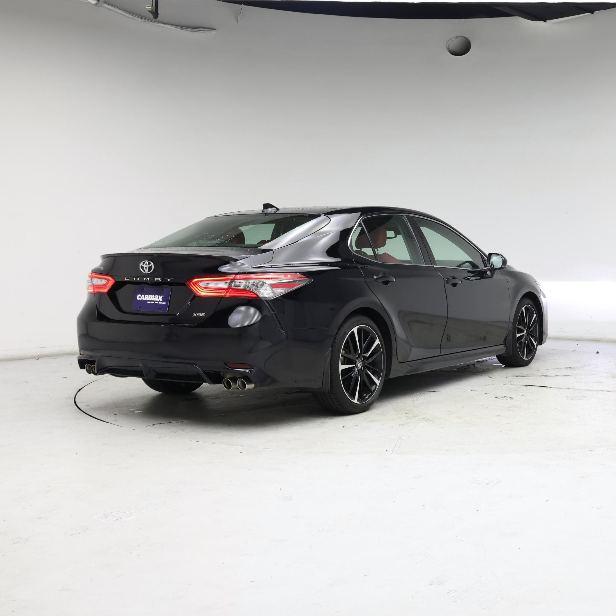 Thumbnail: 2019 Toyota Camry - 8