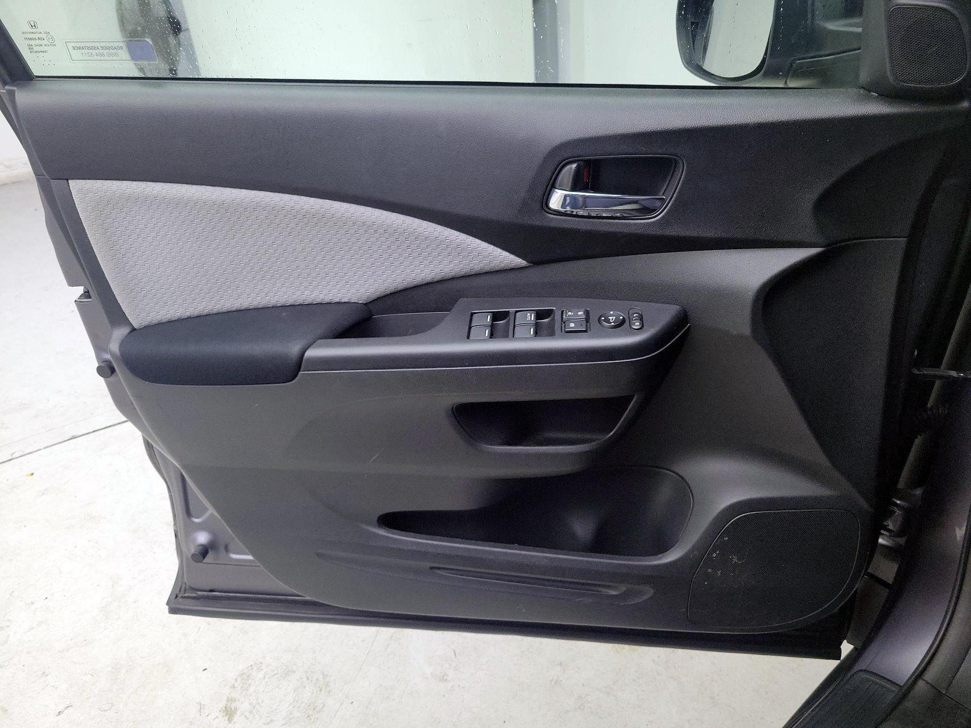 Thumbnail: 2016 Honda CR-V - 12