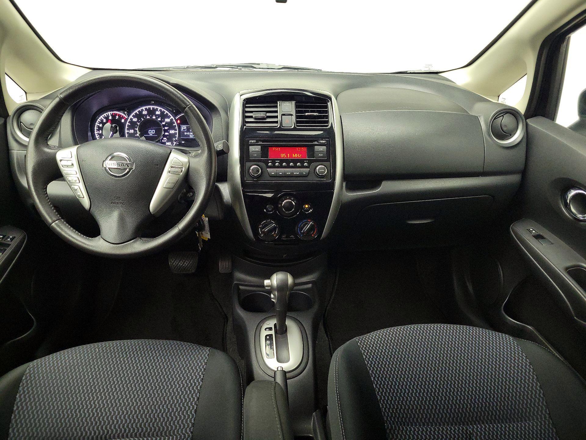Thumbnail: 2015 Nissan Versa Note - 9