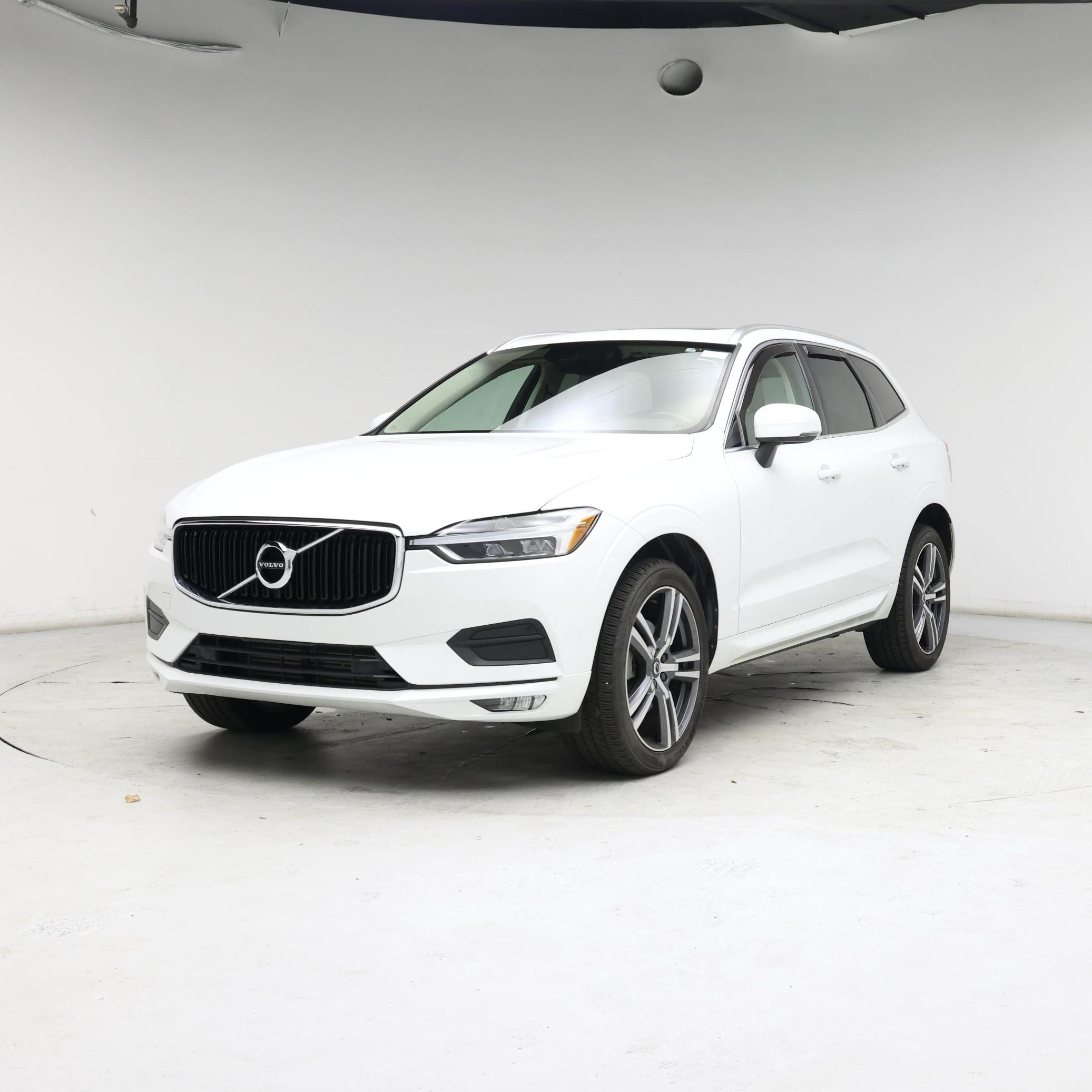 Thumbnail: 2021 Volvo XC60 - 4