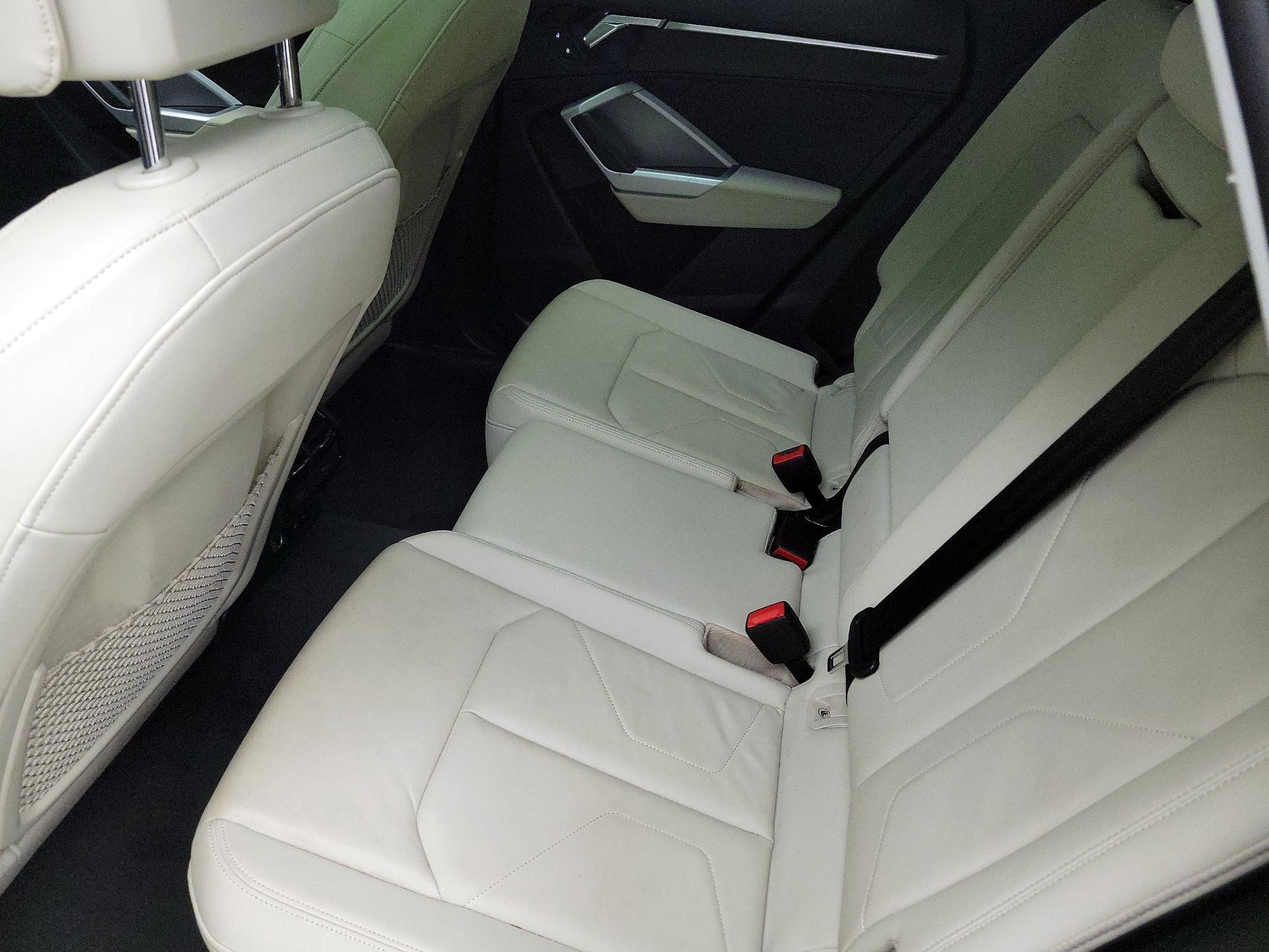 Thumbnail: 2021 Audi Q3 - 19