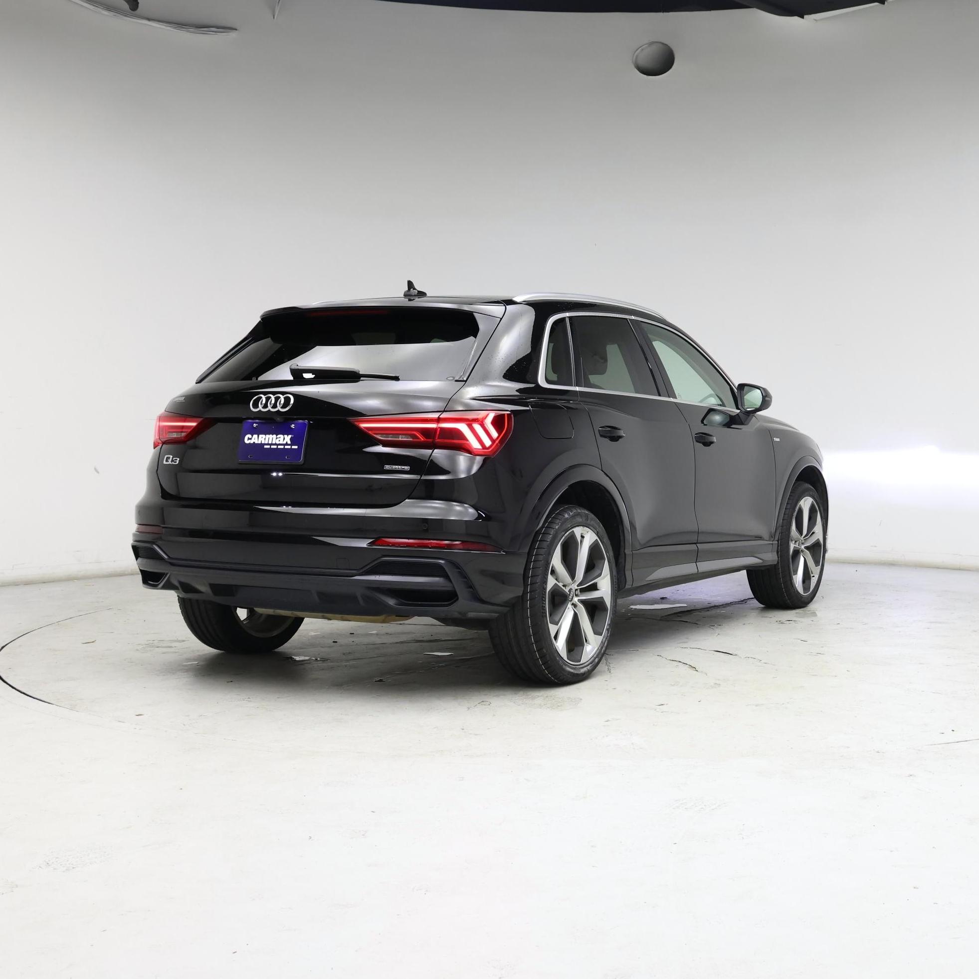Thumbnail: 2021 Audi Q3 - 8