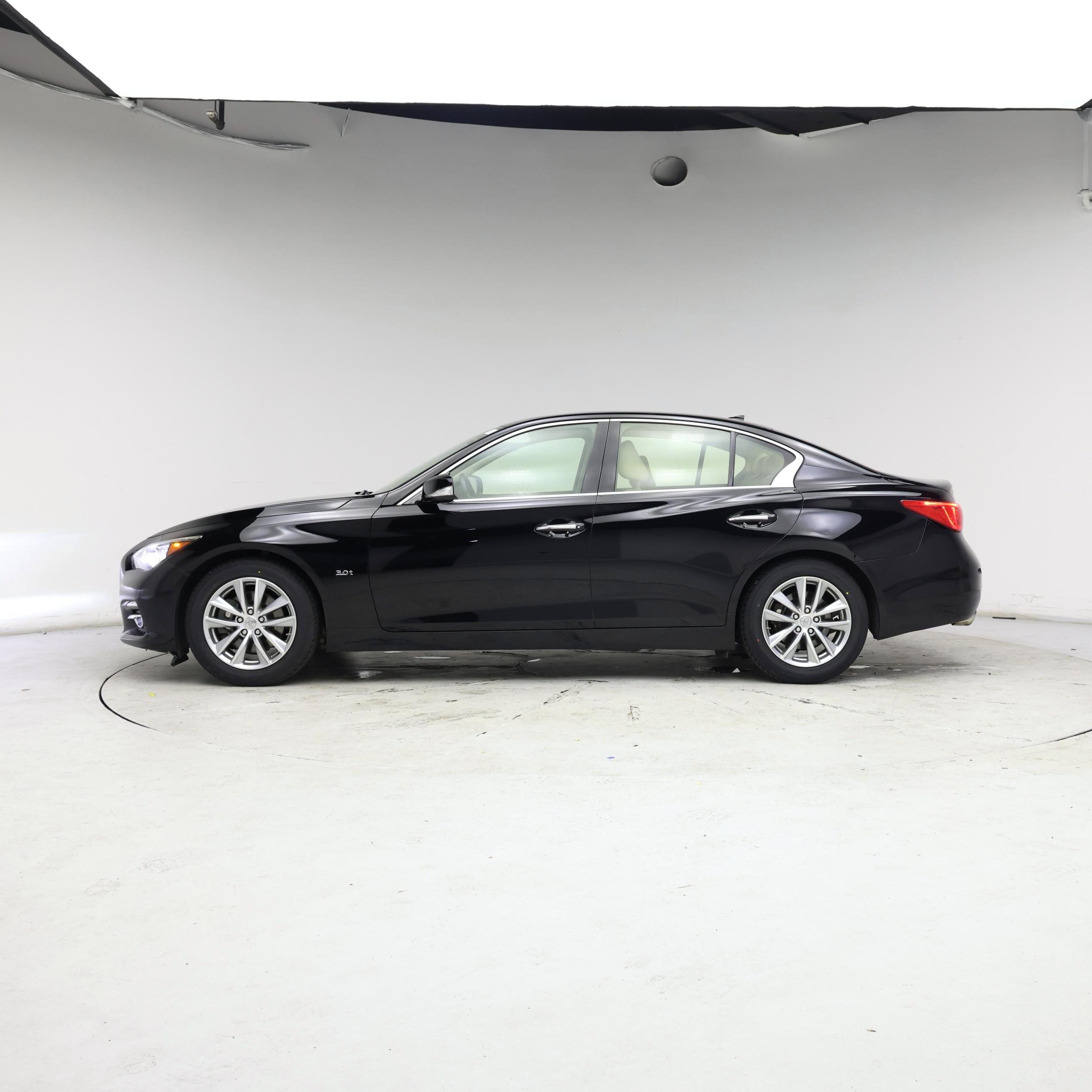 Thumbnail: 2017 INFINITI Q50 - 3