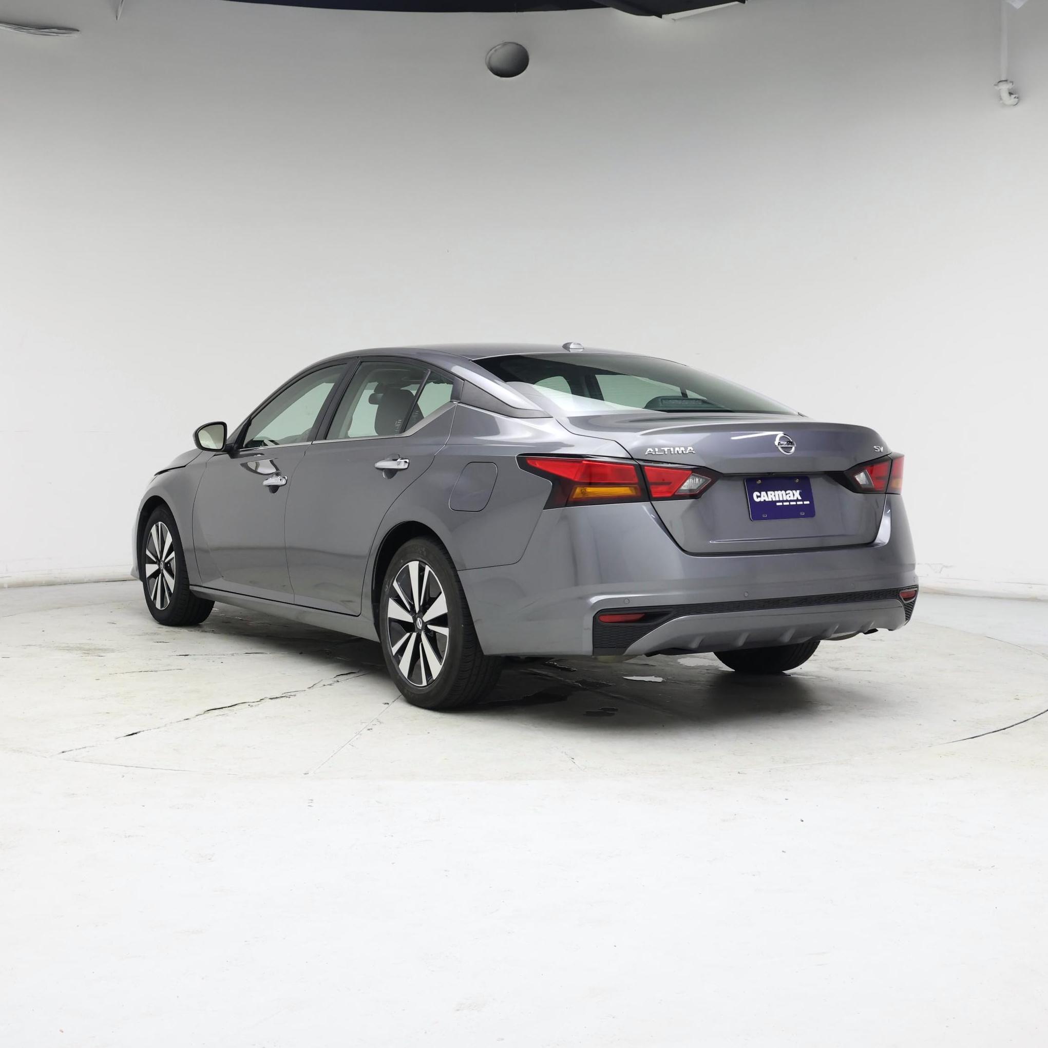 Thumbnail: 2022 Nissan Altima - 2