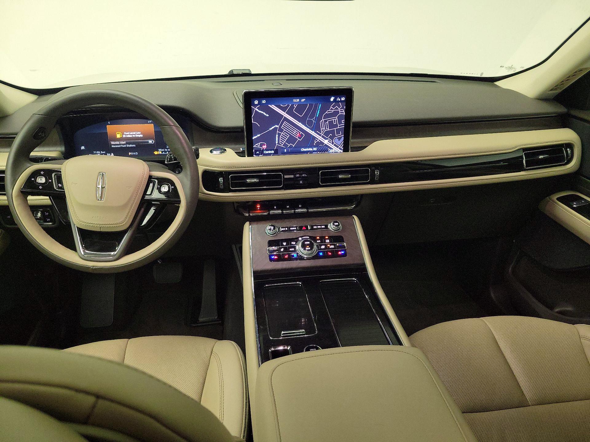 Thumbnail: 2024 Lincoln Aviator - 9