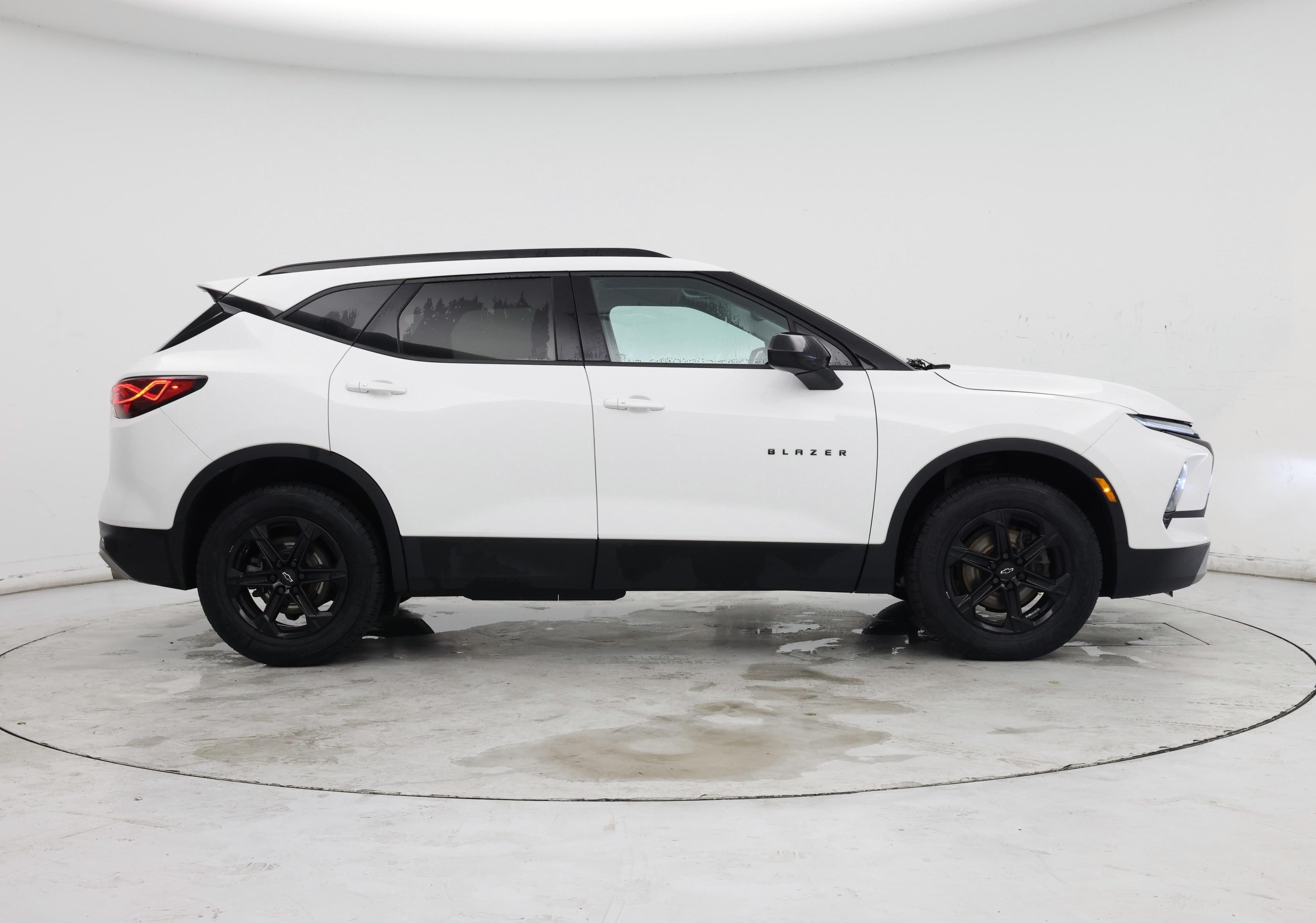 Thumbnail: 2023 Chevrolet Blazer - 7