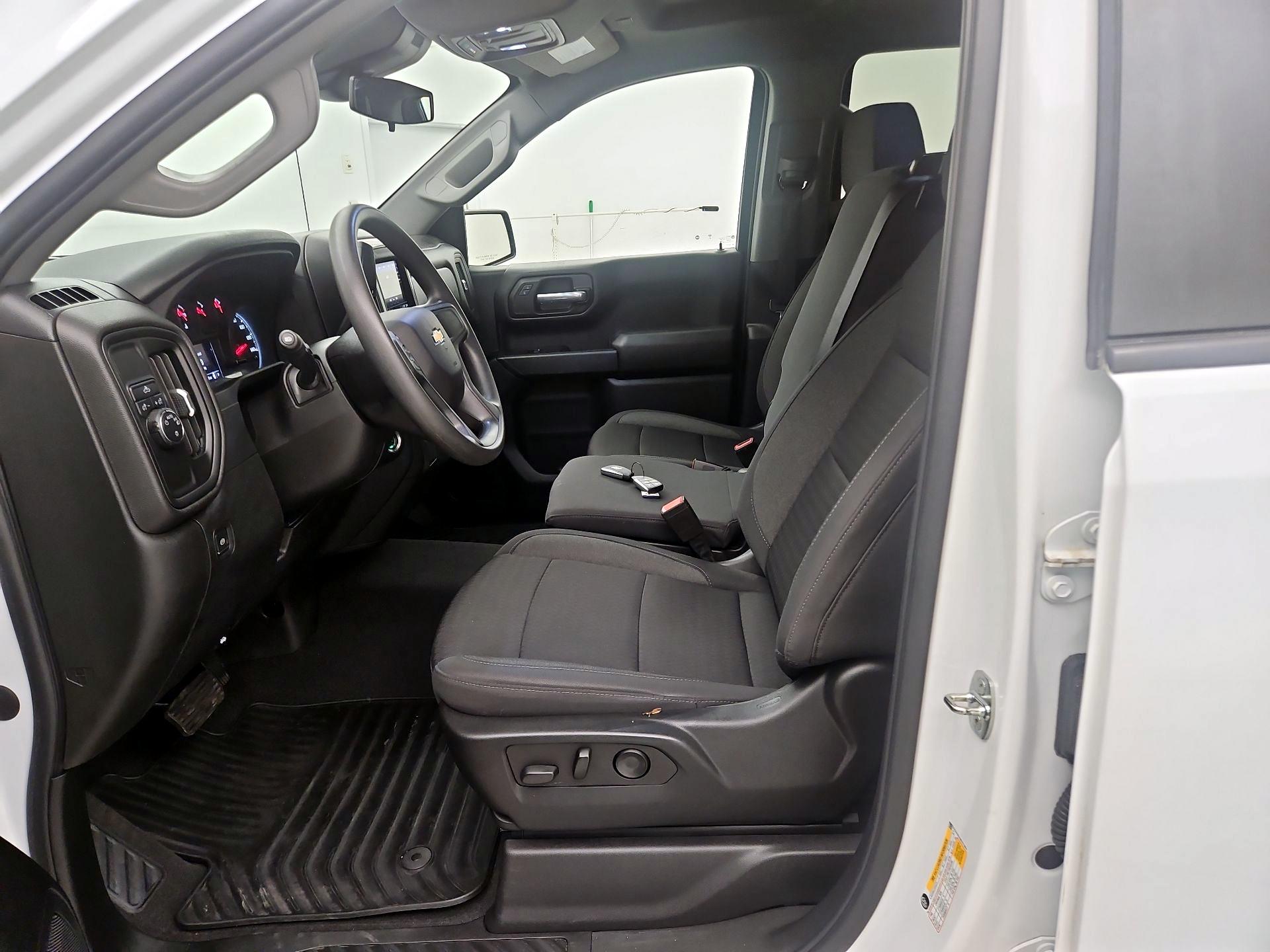 Thumbnail: 2022 Chevrolet Silverado 1500 - 11