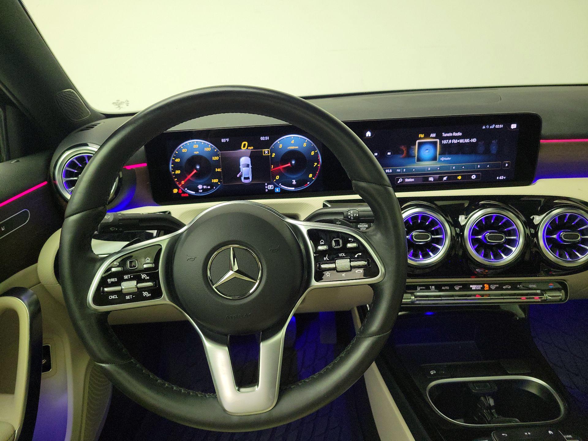 Thumbnail: 2022 Mercedes-Benz A-Class - 10