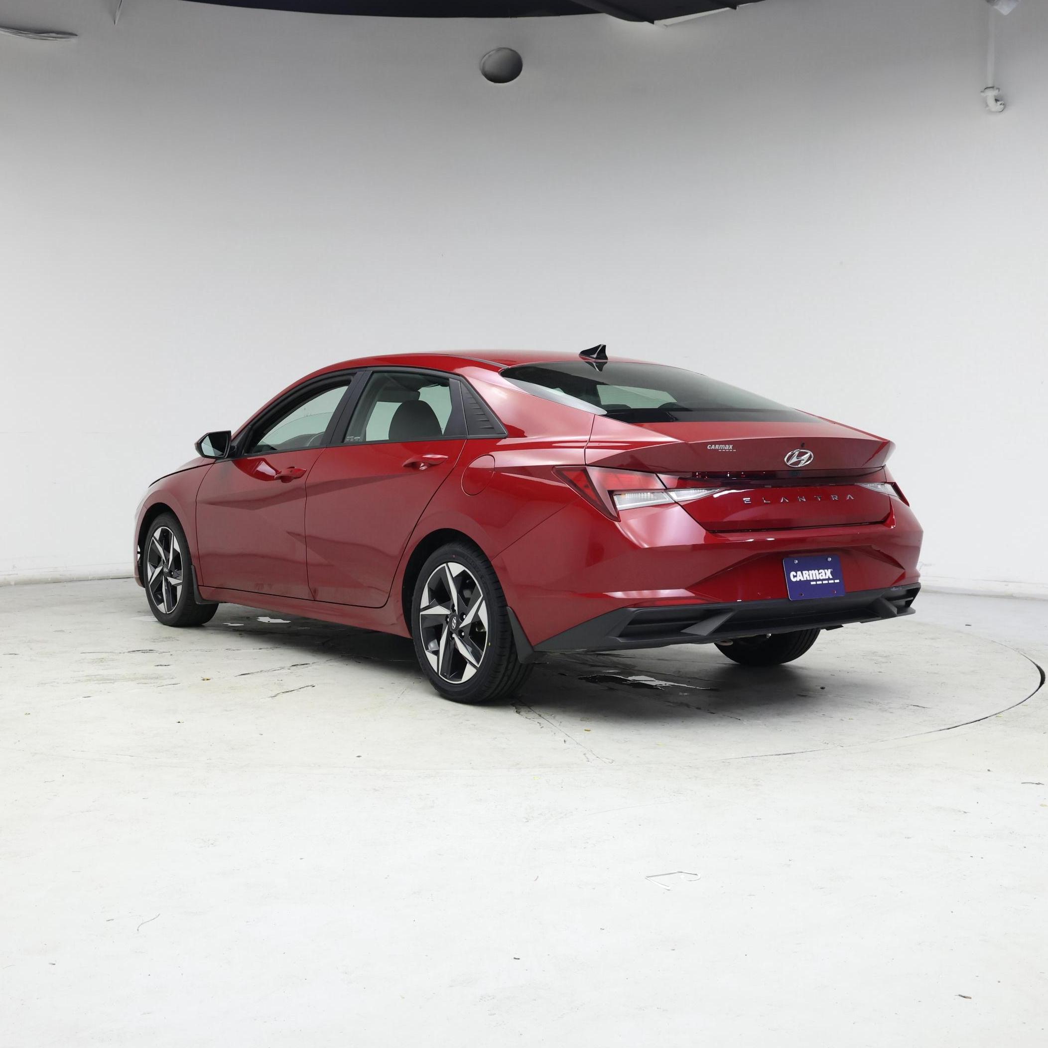 Thumbnail: 2023 Hyundai Elantra - 2