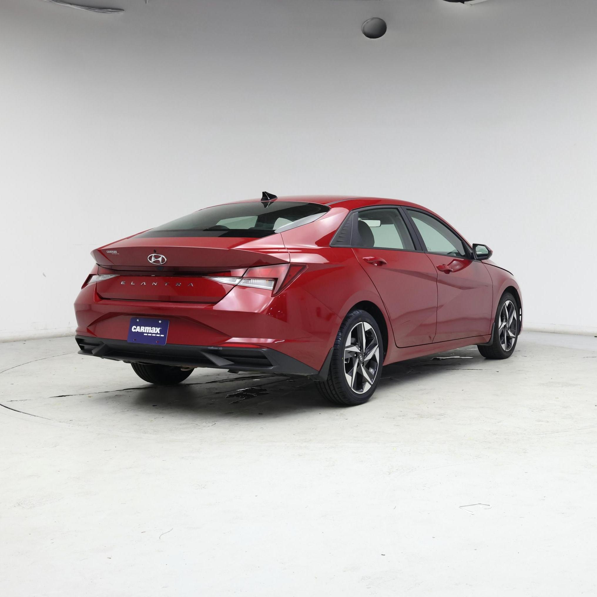 Thumbnail: 2023 Hyundai Elantra - 8