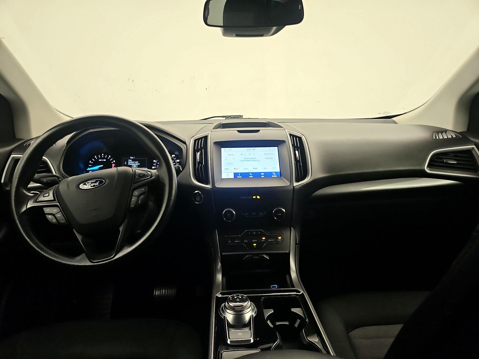 Thumbnail: 2020 Ford Edge - 9
