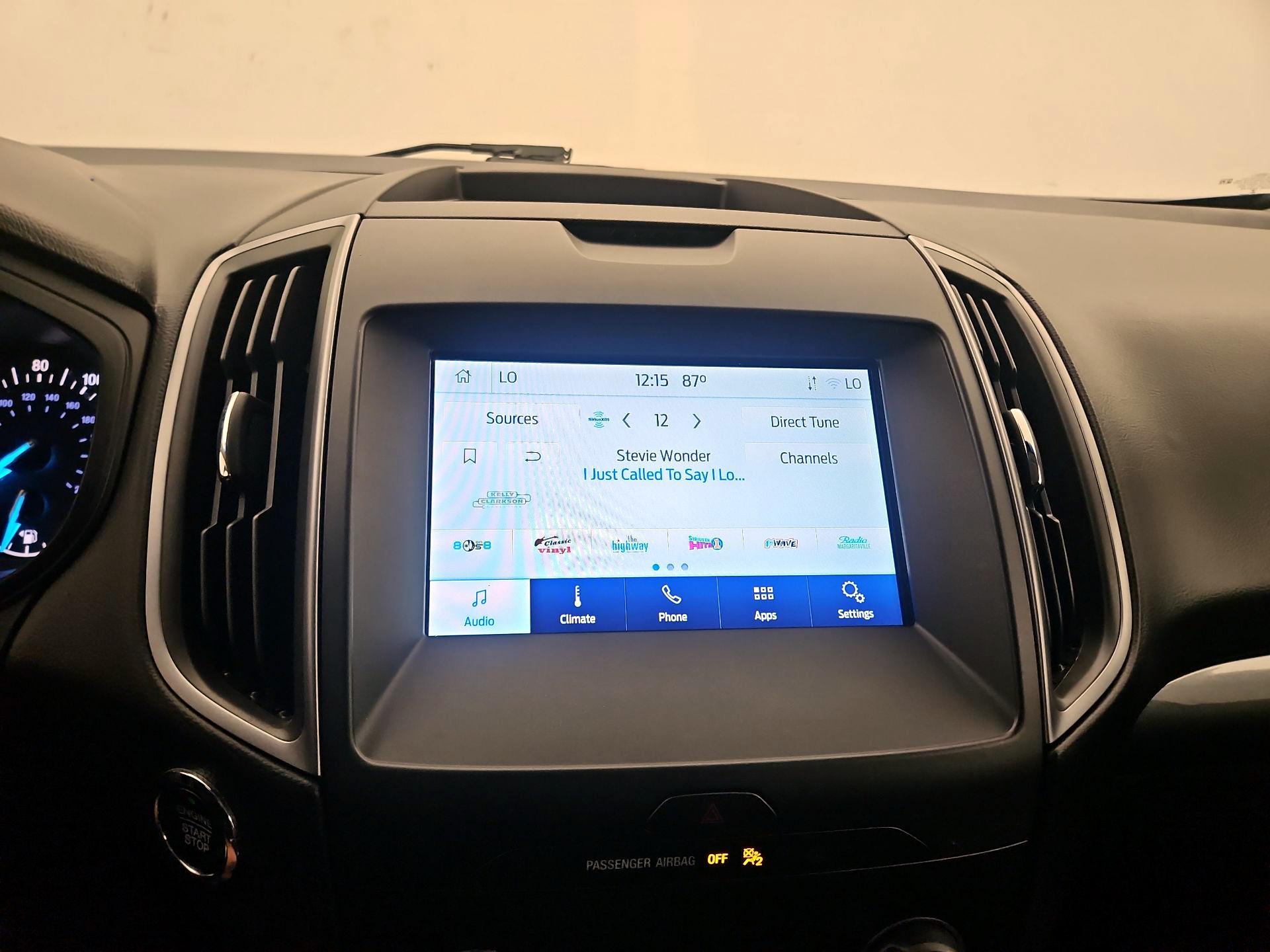 Thumbnail: 2020 Ford Edge - 15
