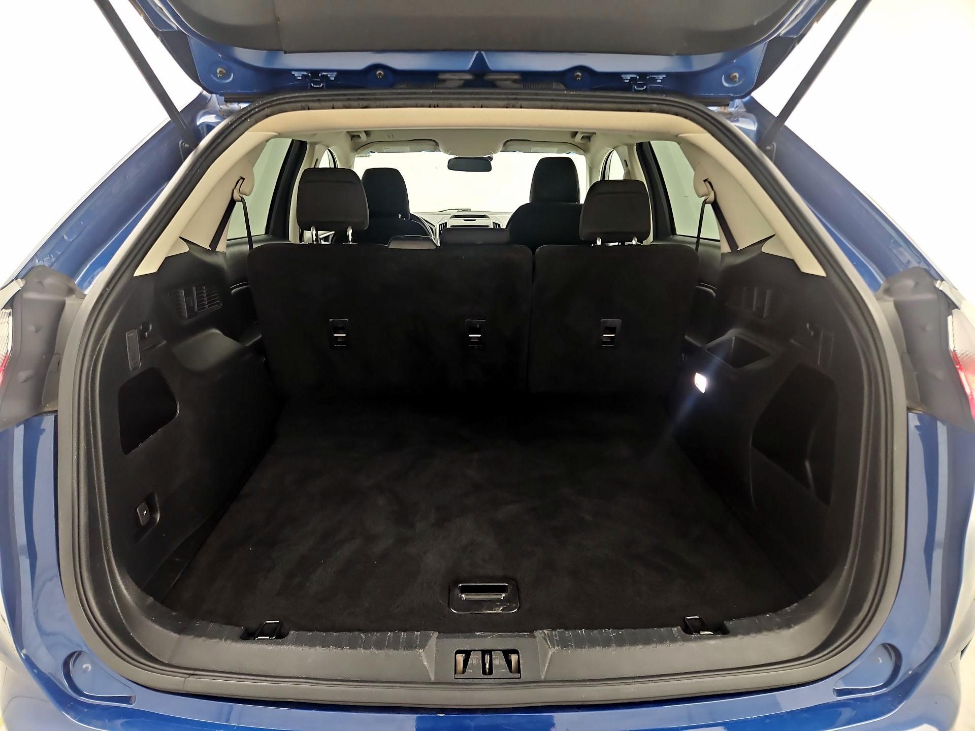 Thumbnail: 2020 Ford Edge - 20