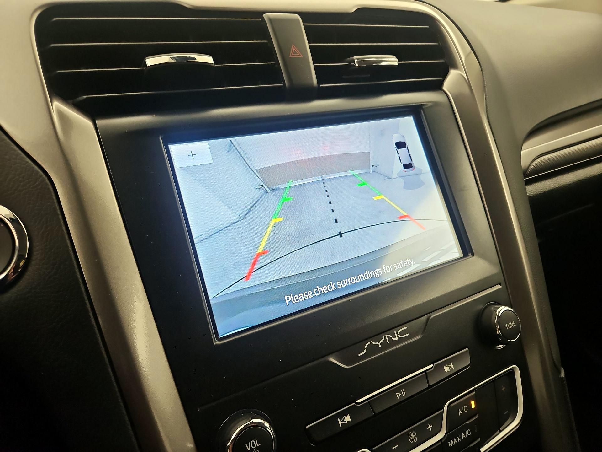 Thumbnail: 2019 Ford Fusion - 14
