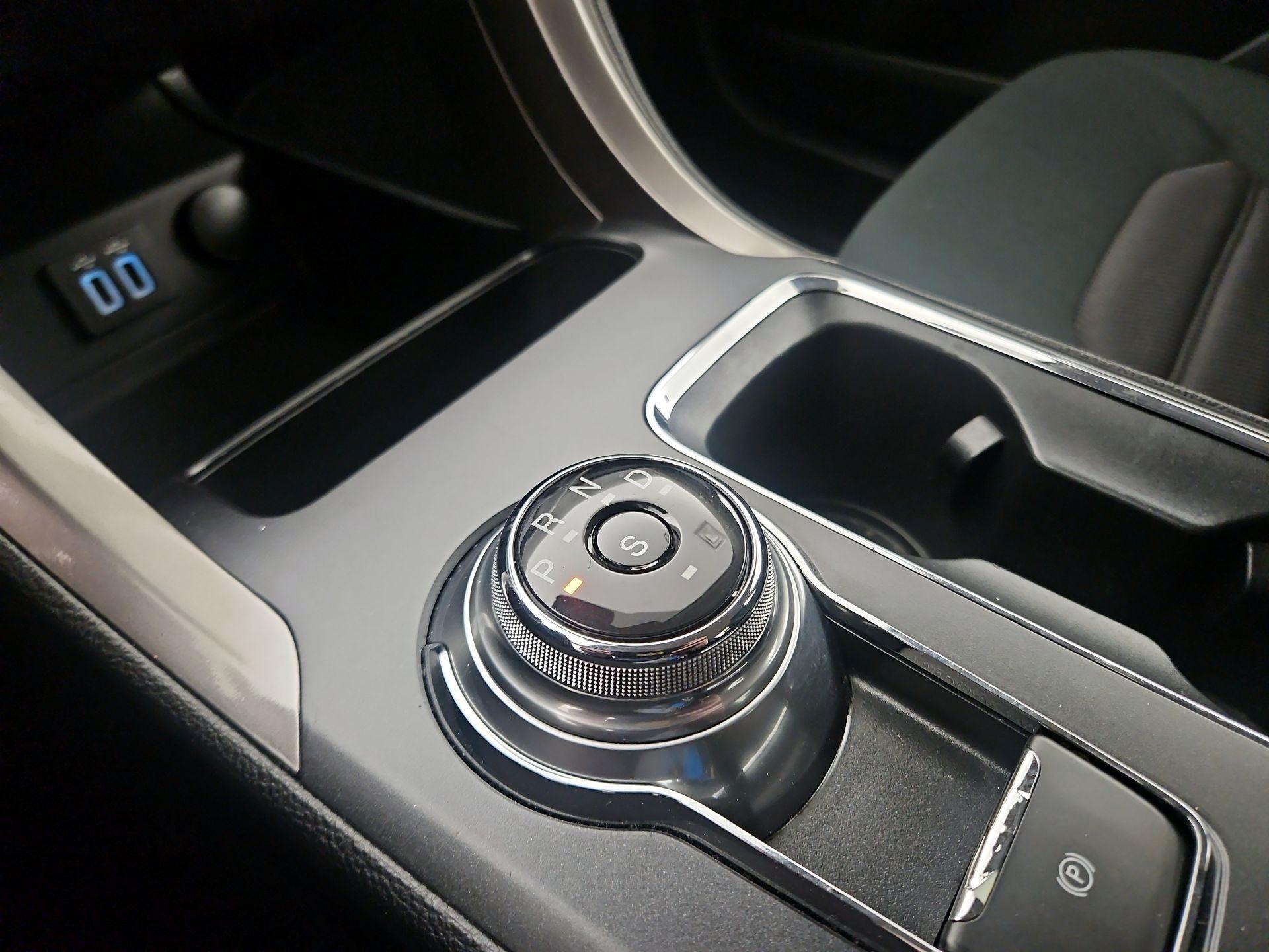 Thumbnail: 2019 Ford Fusion - 17