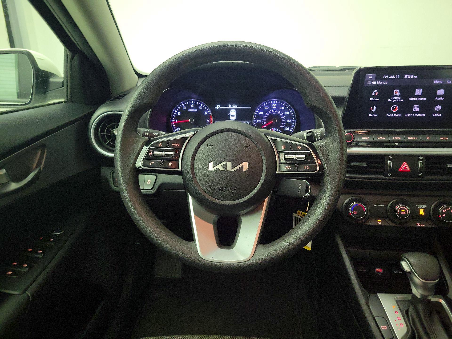 Thumbnail: 2023 Kia Forte - 10