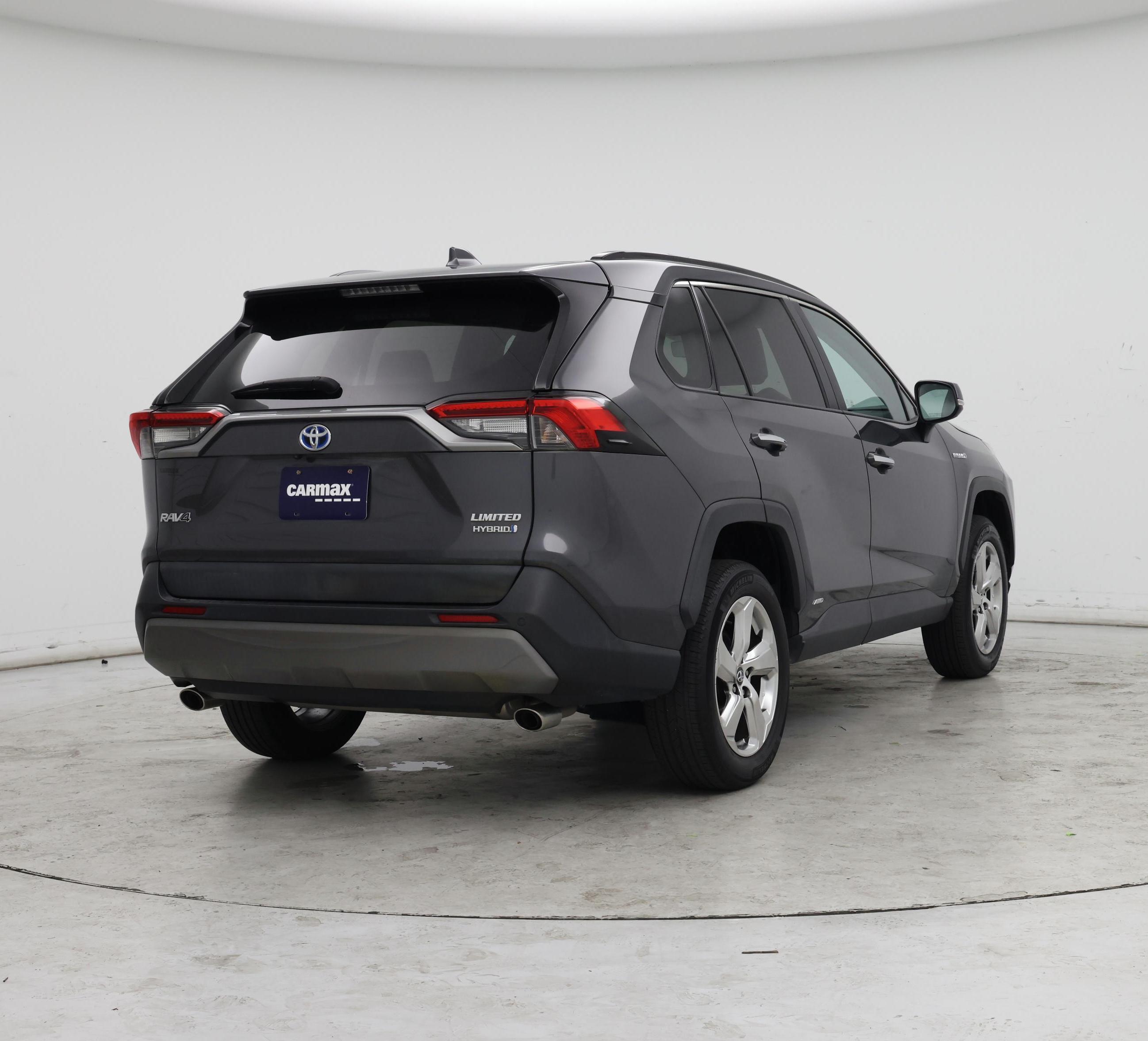 Thumbnail: 2020 Toyota RAV4 - 8