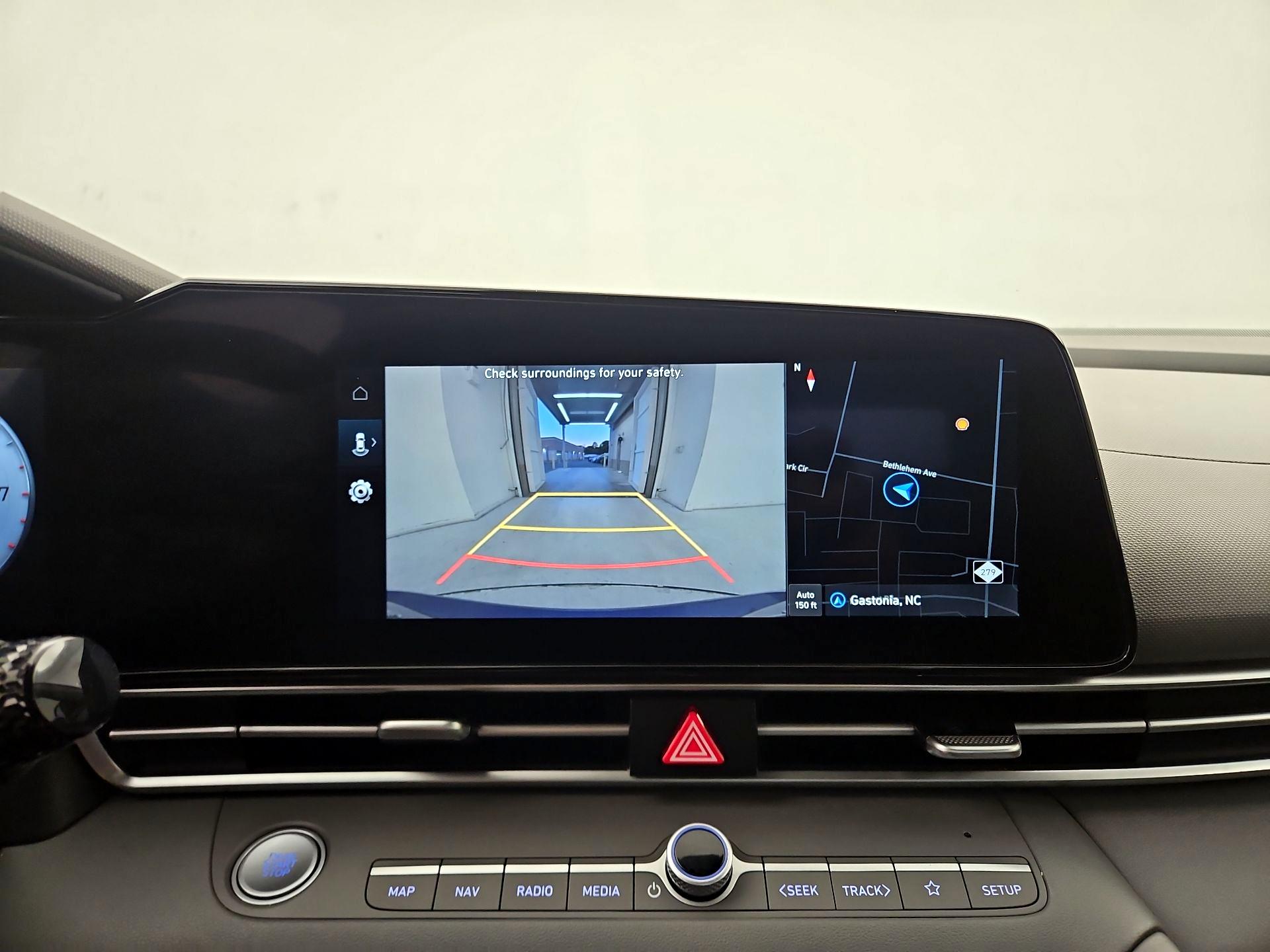 Thumbnail: 2023 Hyundai Elantra - 15