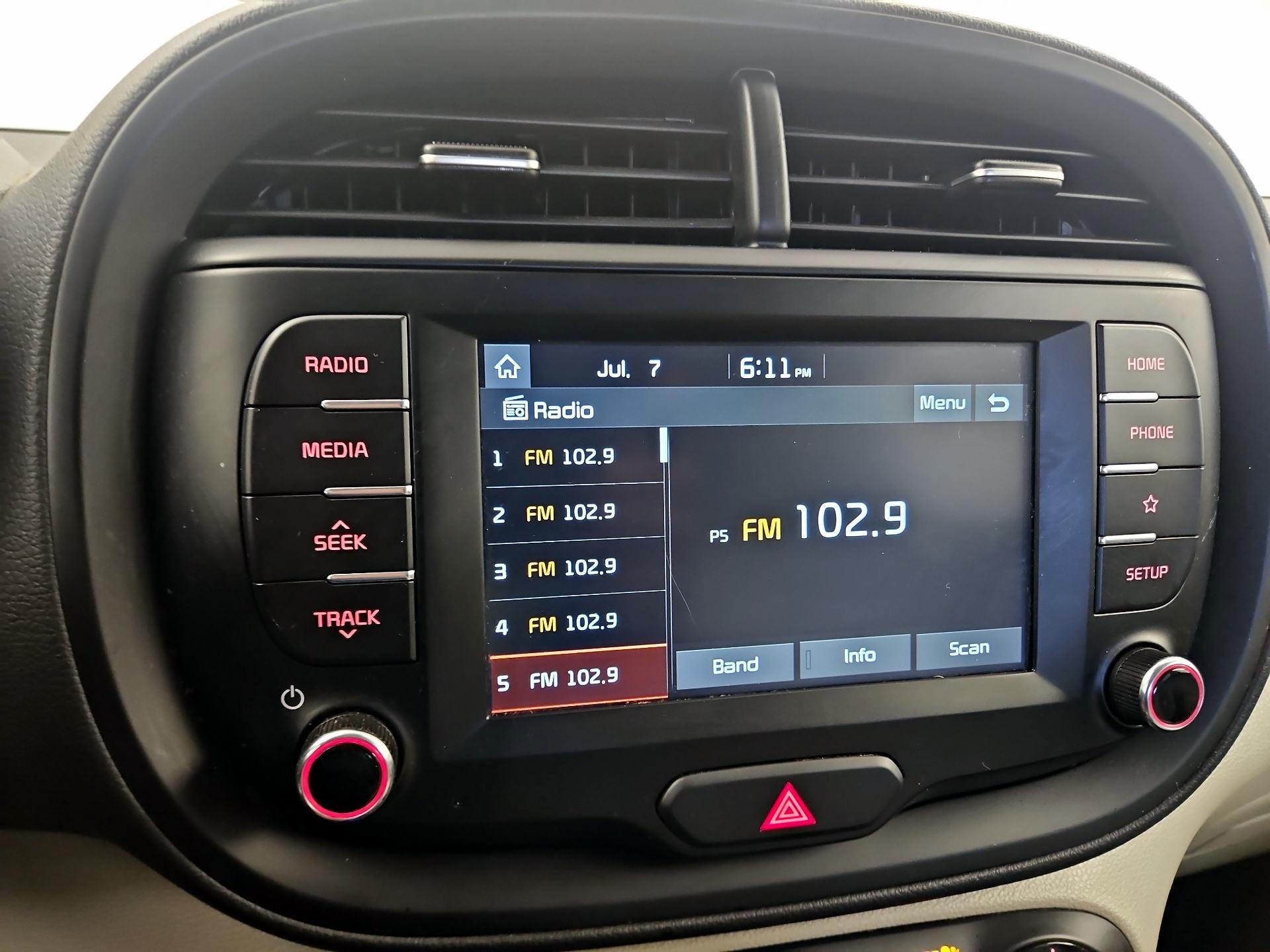 Thumbnail: 2021 Kia Soul - 15