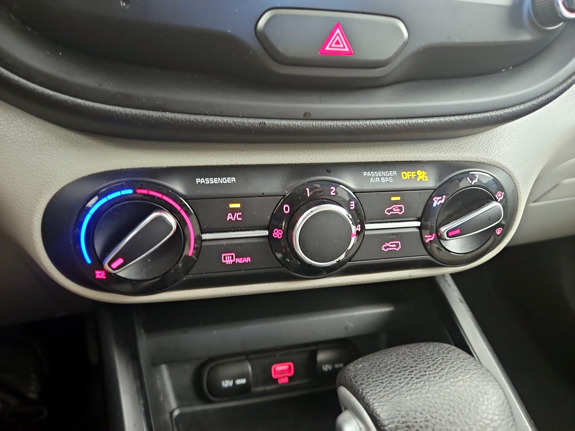 Thumbnail: 2021 Kia Soul - 16